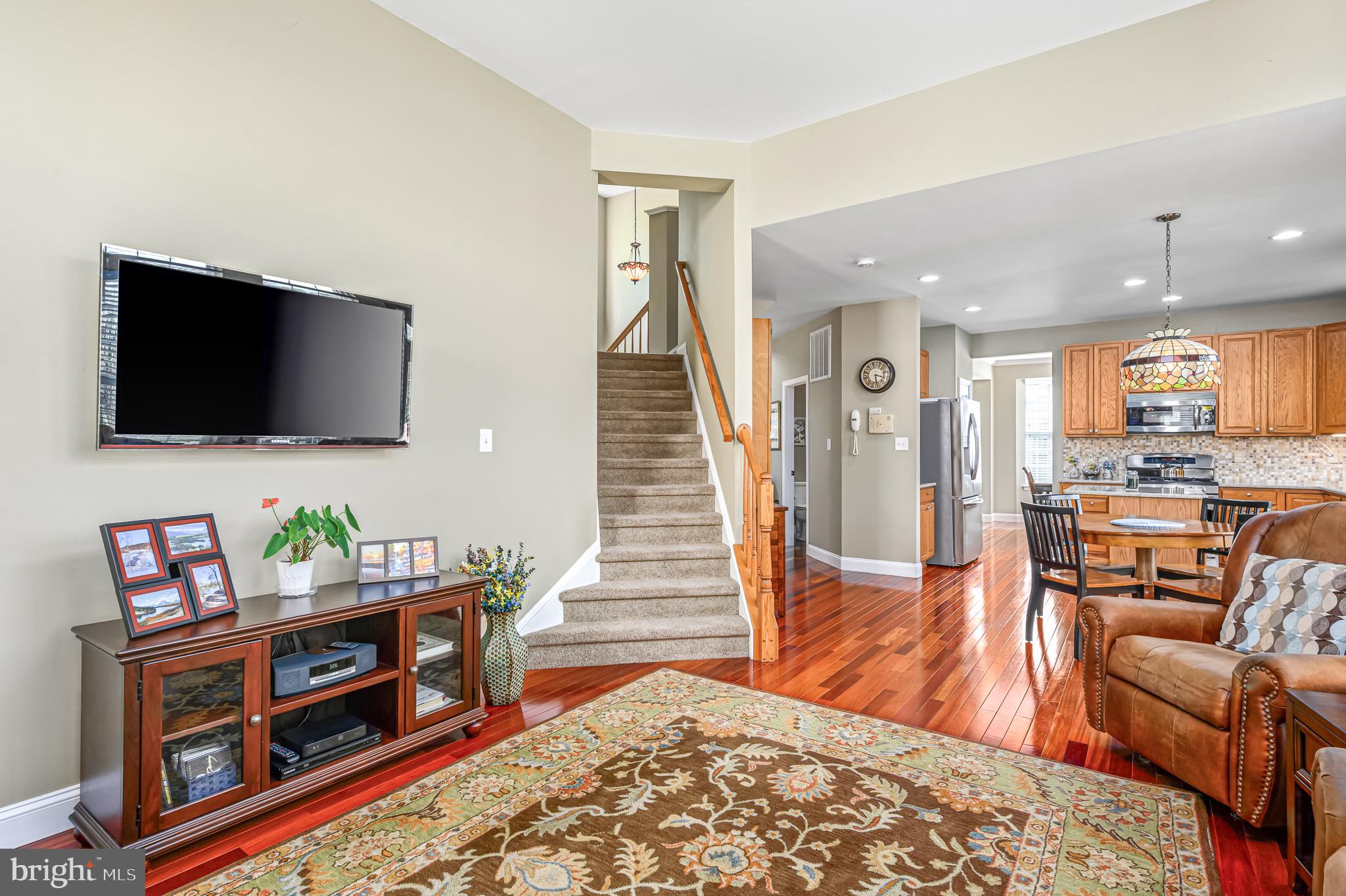 POTOMAC CROSSING - Residential