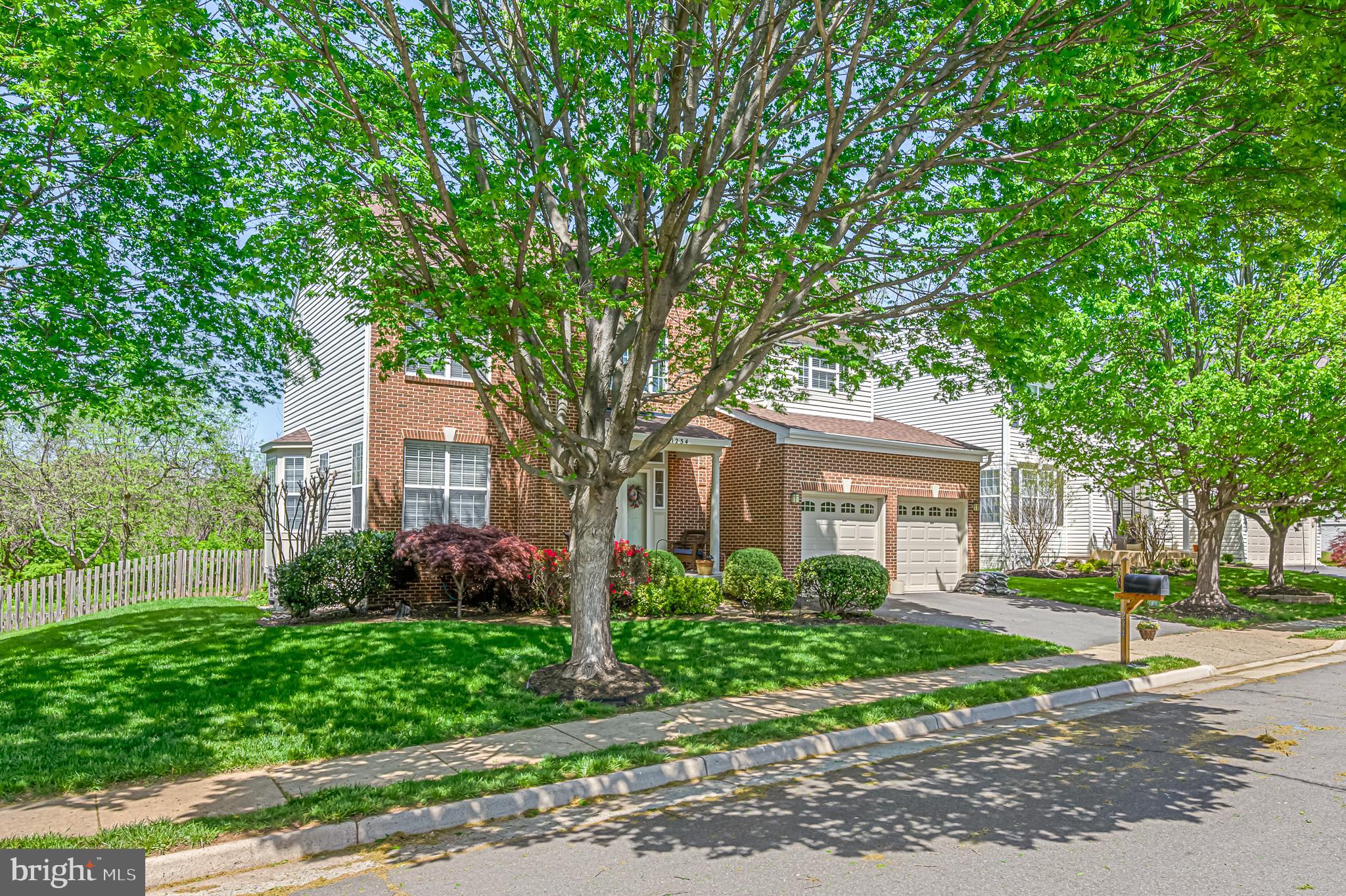 POTOMAC CROSSING - Residential