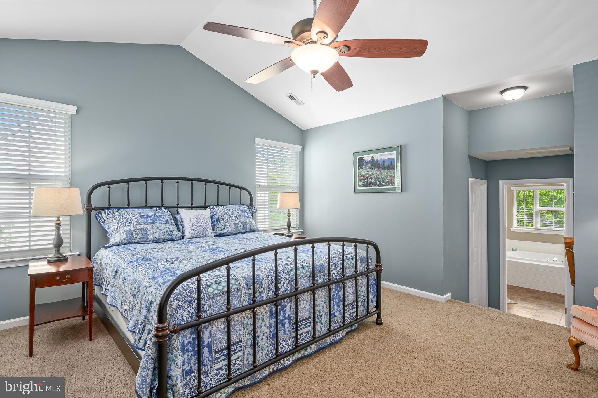 POTOMAC CROSSING - Residential