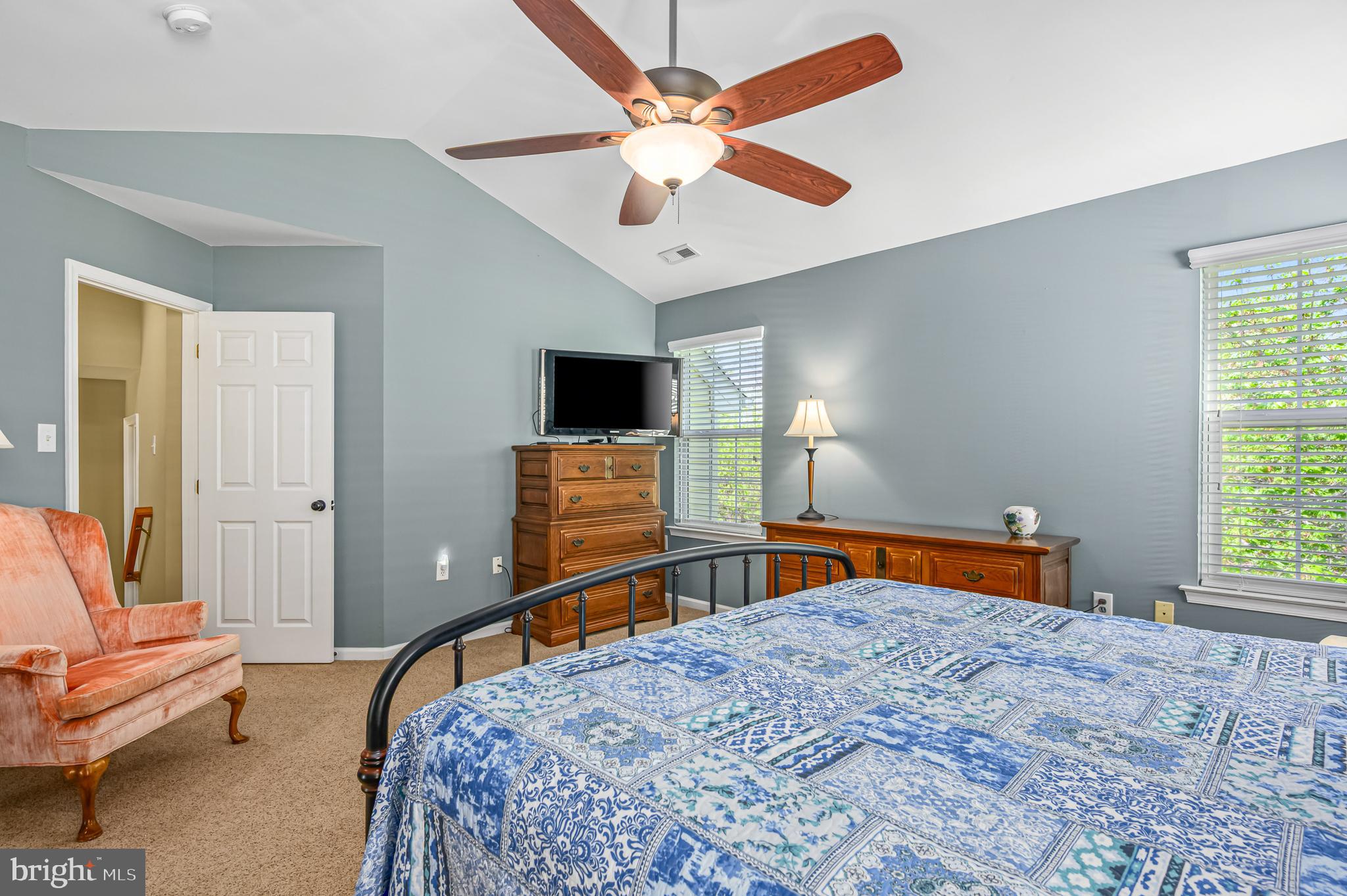 POTOMAC CROSSING - Residential