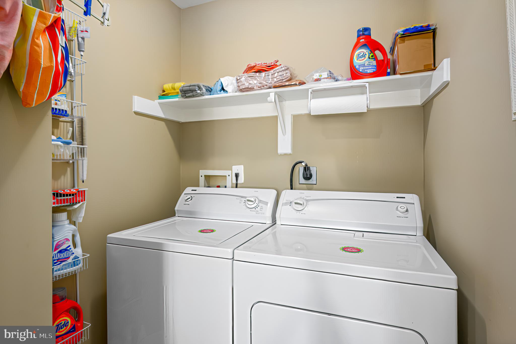 POTOMAC CROSSING - Residential