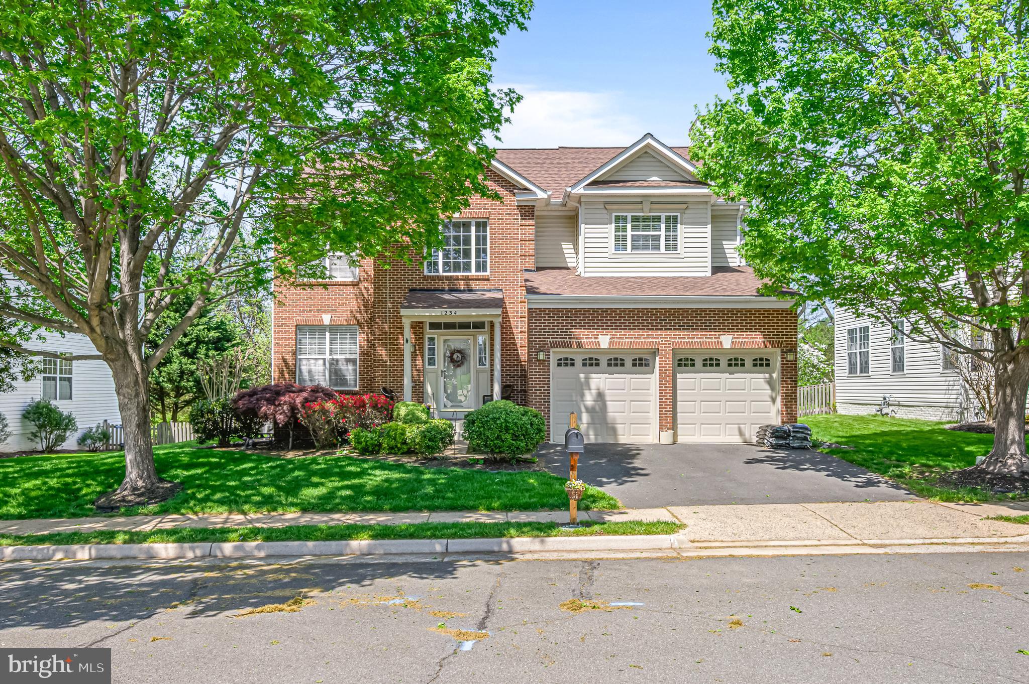 POTOMAC CROSSING - Residential