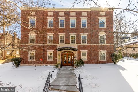 2926 PORTER STREET NW 306 WASHINGTON DC 20008