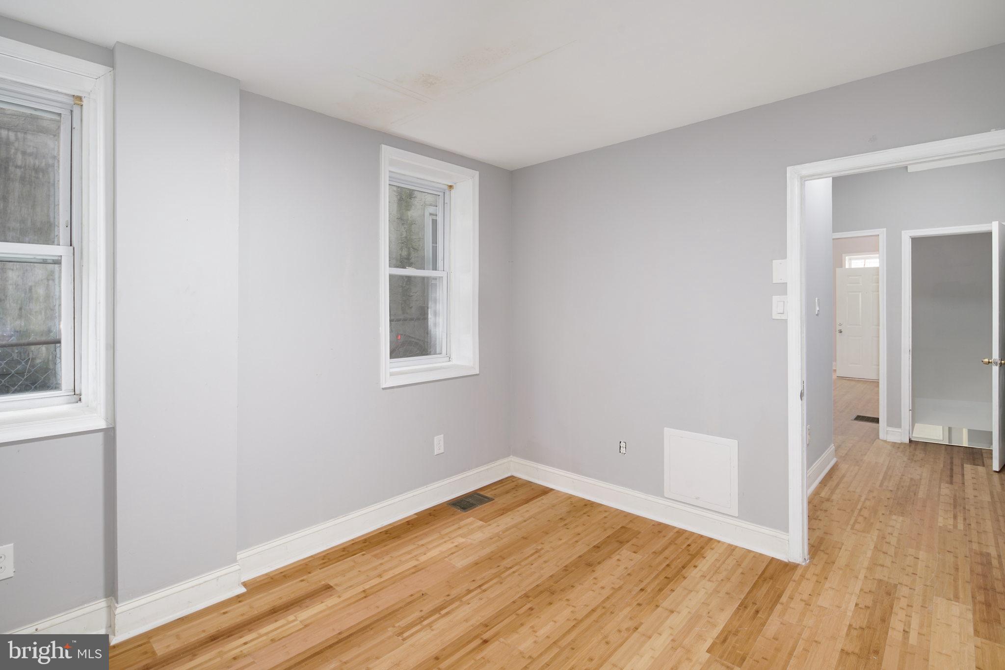PHILADELPHIA (NORTHEAST) - Residential Income