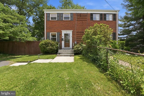 Photo of 26 Underwood Place, ALEXANDRIA, VA 22304 (MLS # VAAX2061220)