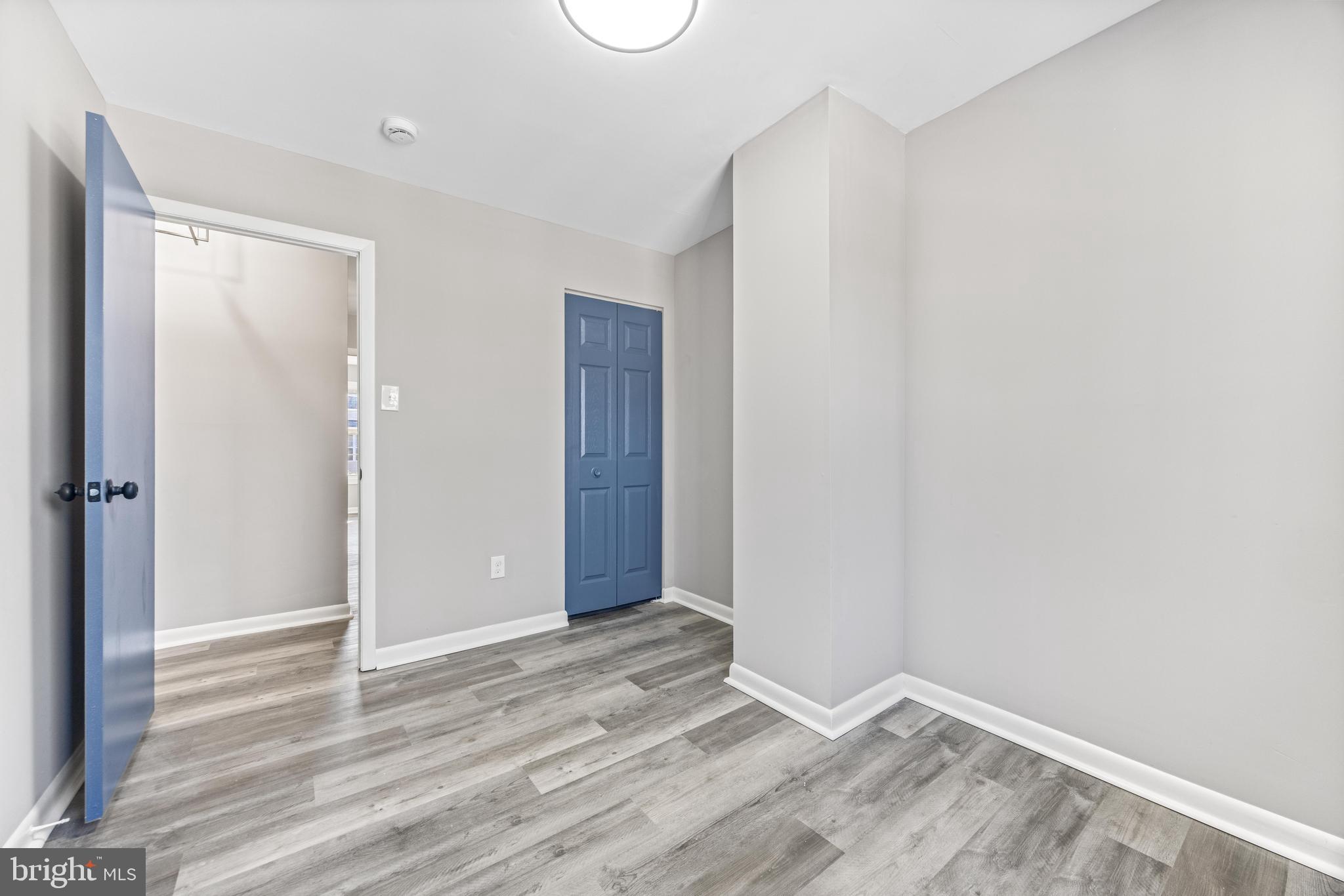 THE HUNTSMAN CONDOMINIUM - Residential Lease