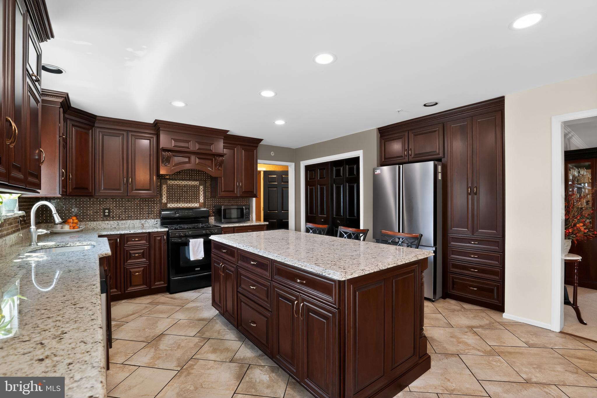 SOMERSET WALK - Residential