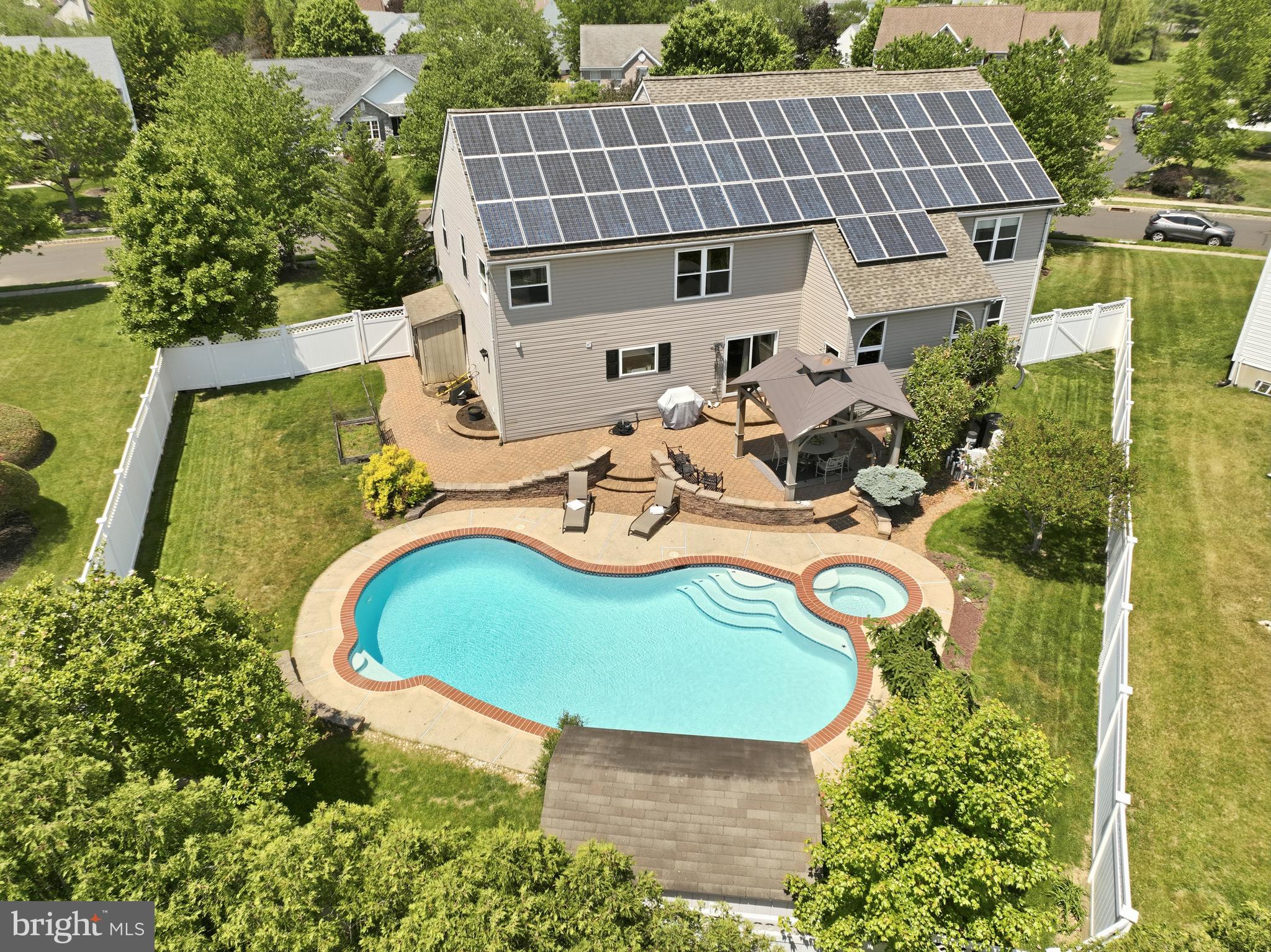 SOMERSET WALK - Residential