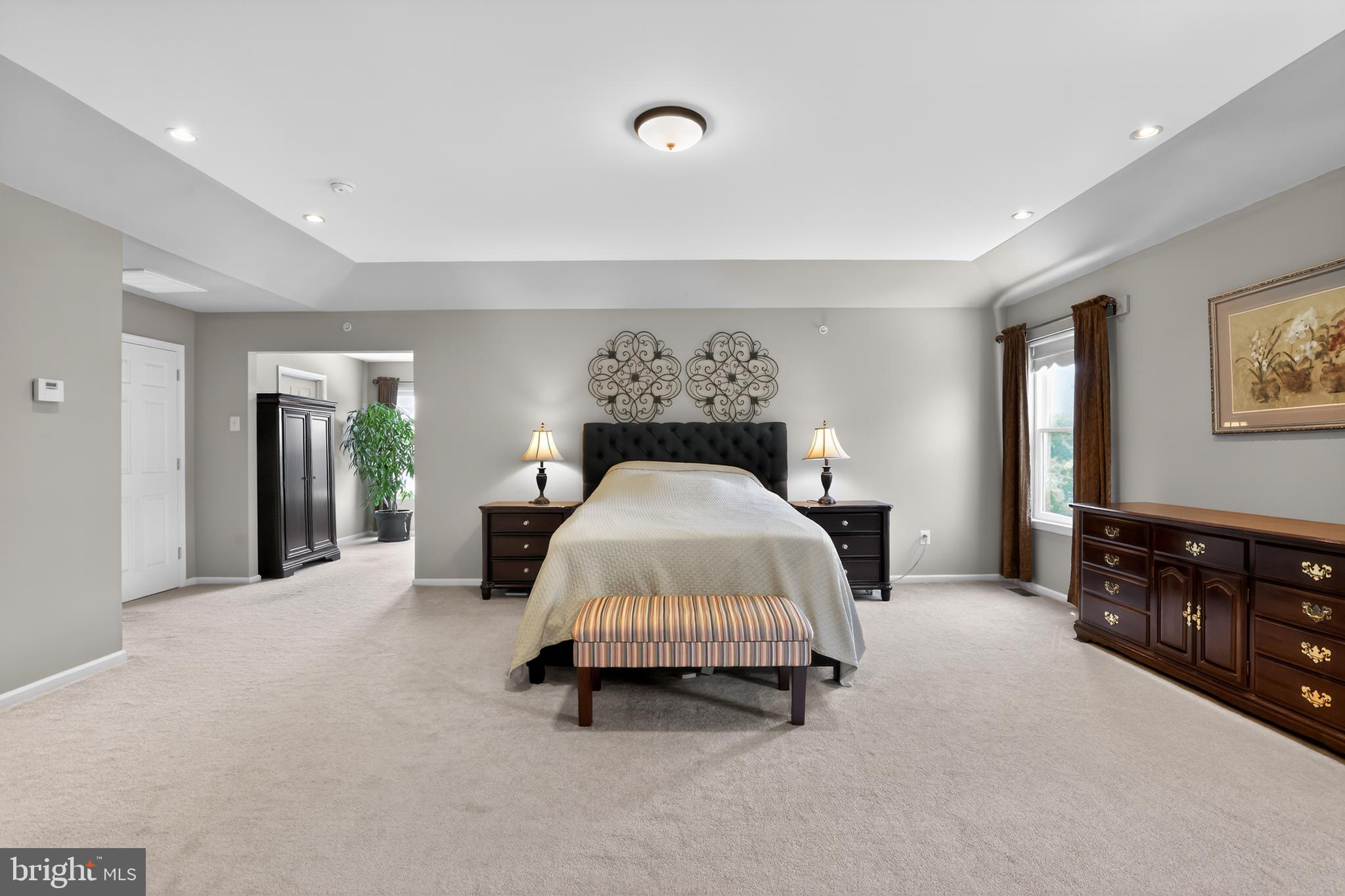 SOMERSET WALK - Residential