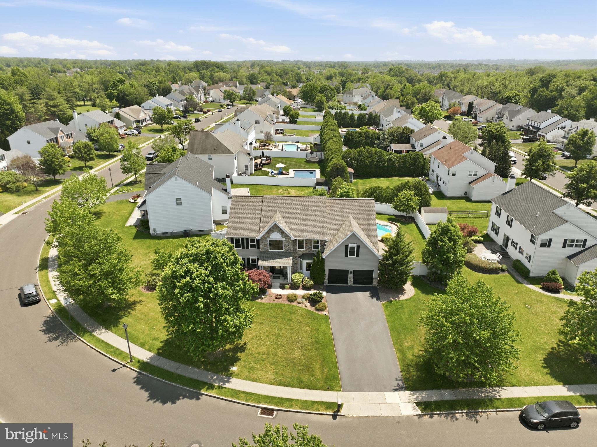 SOMERSET WALK - Residential