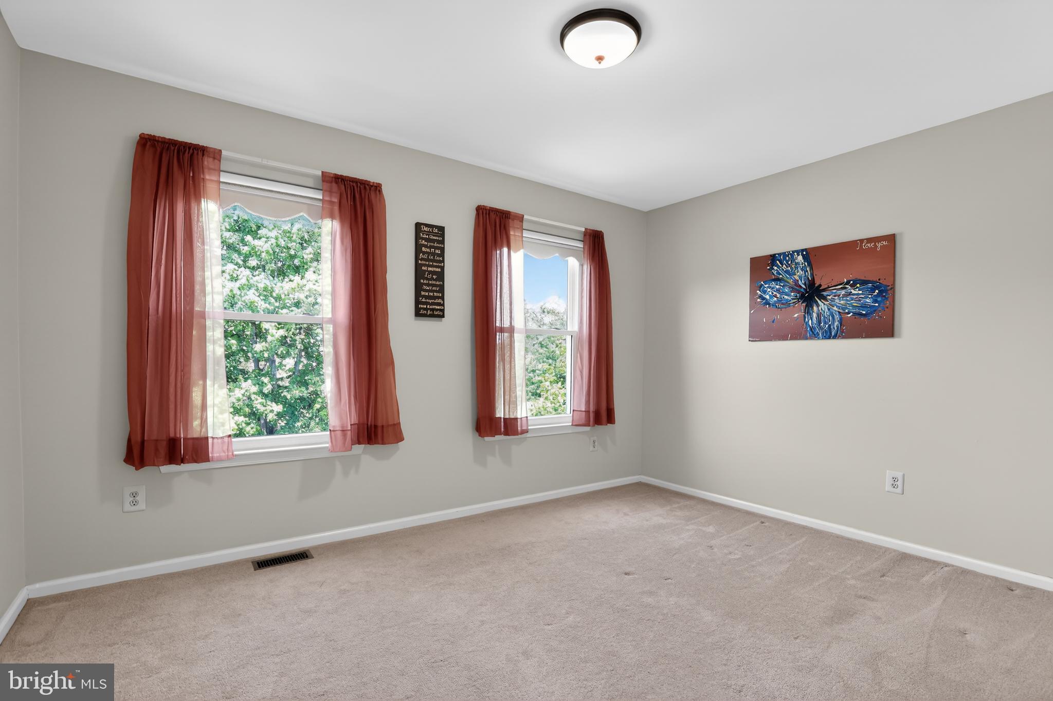 SOMERSET WALK - Residential