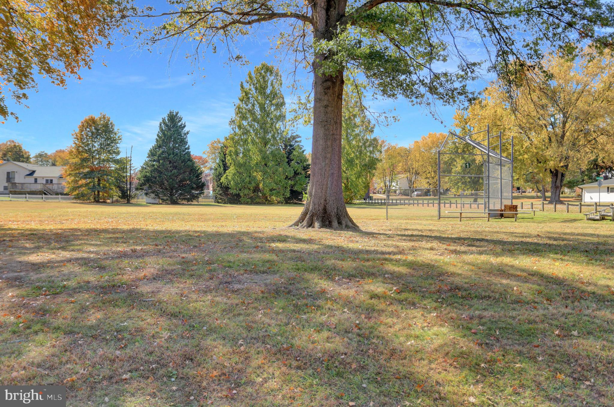 LONG BAR HARBOR - Residential