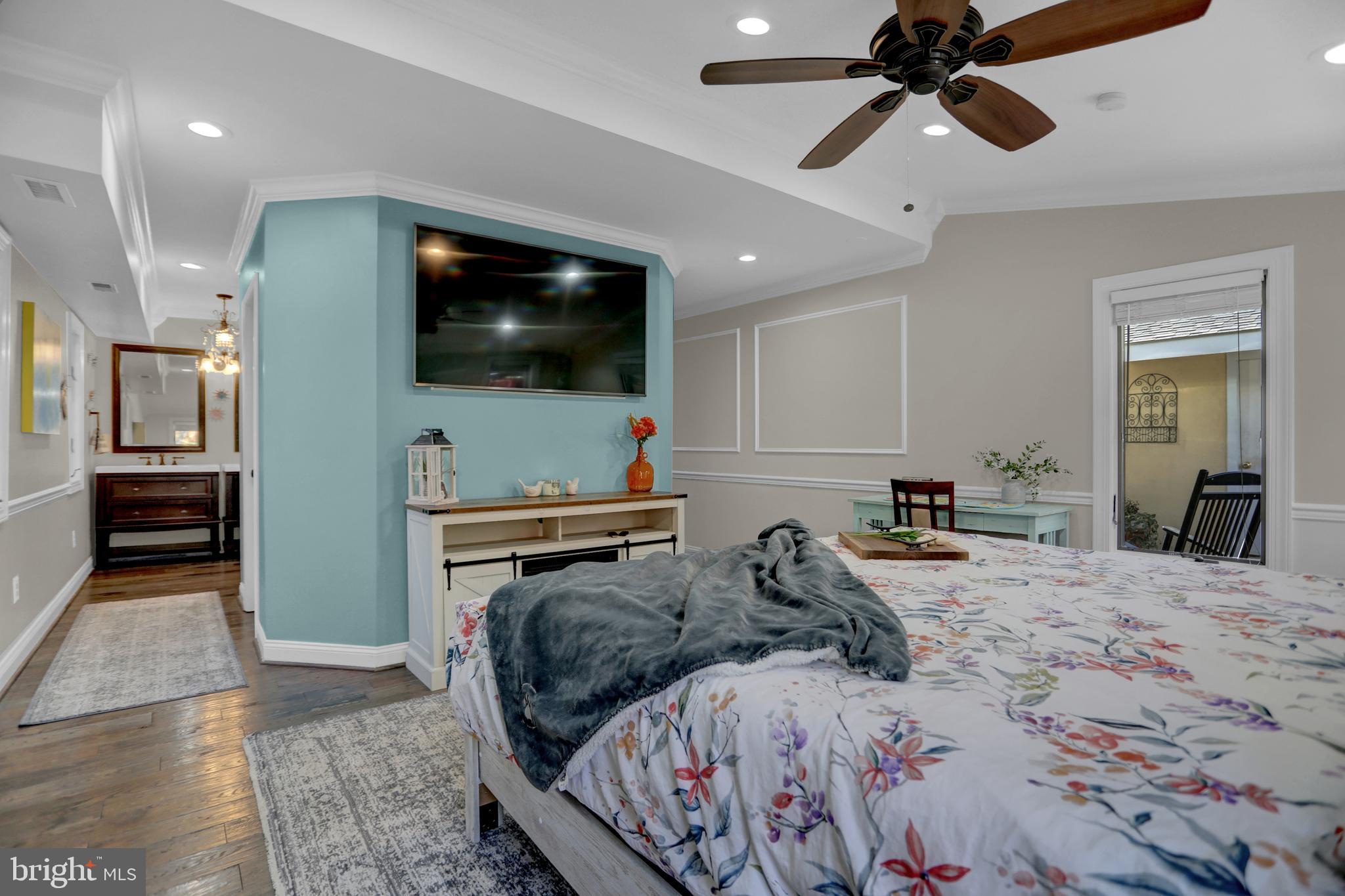 LONG BAR HARBOR - Residential