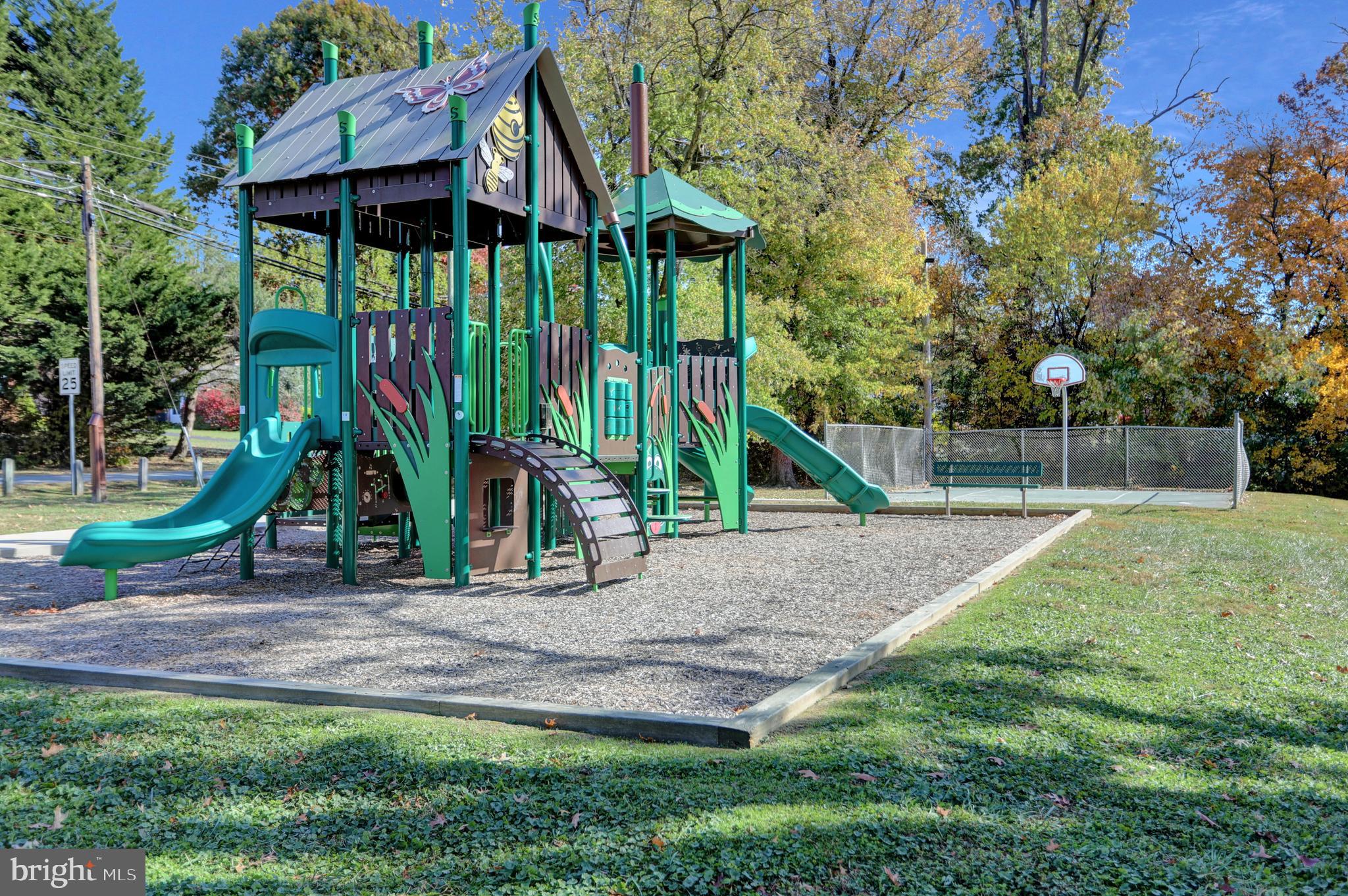 LONG BAR HARBOR - Residential