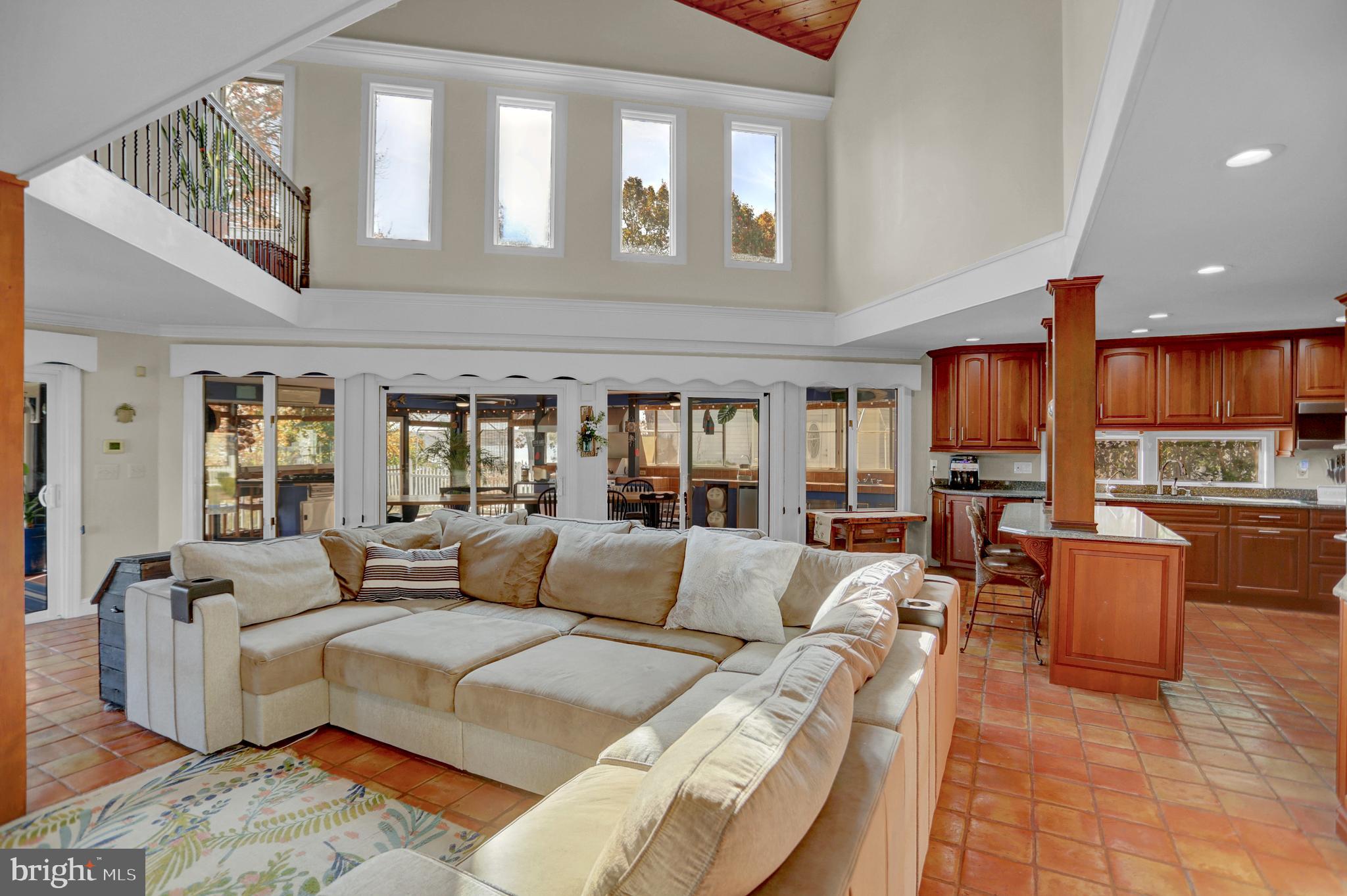 LONG BAR HARBOR - Residential