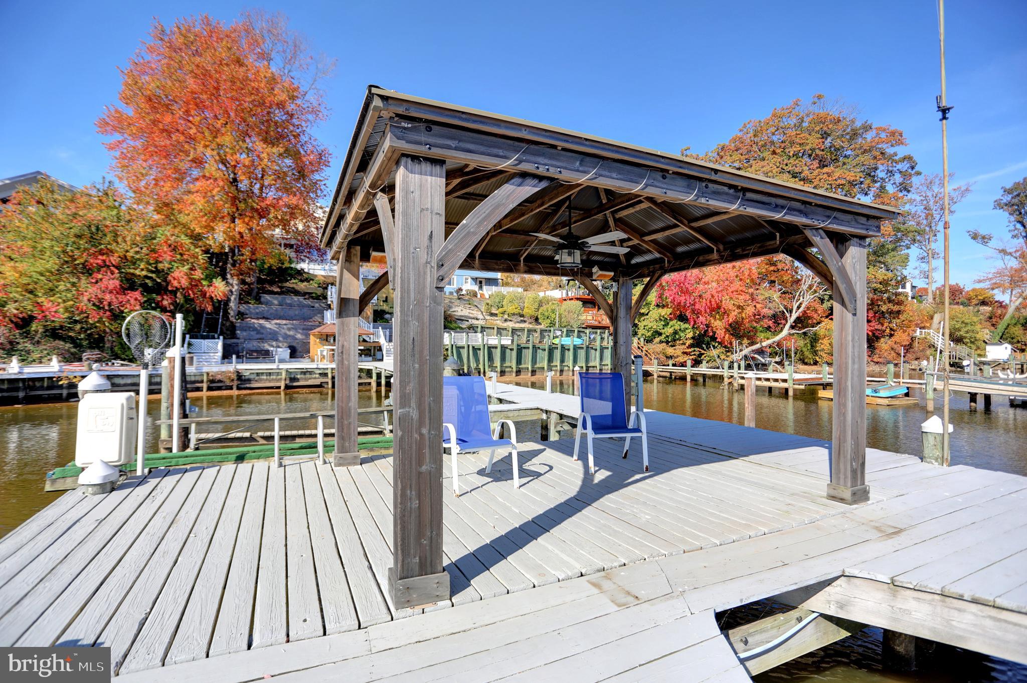LONG BAR HARBOR - Residential