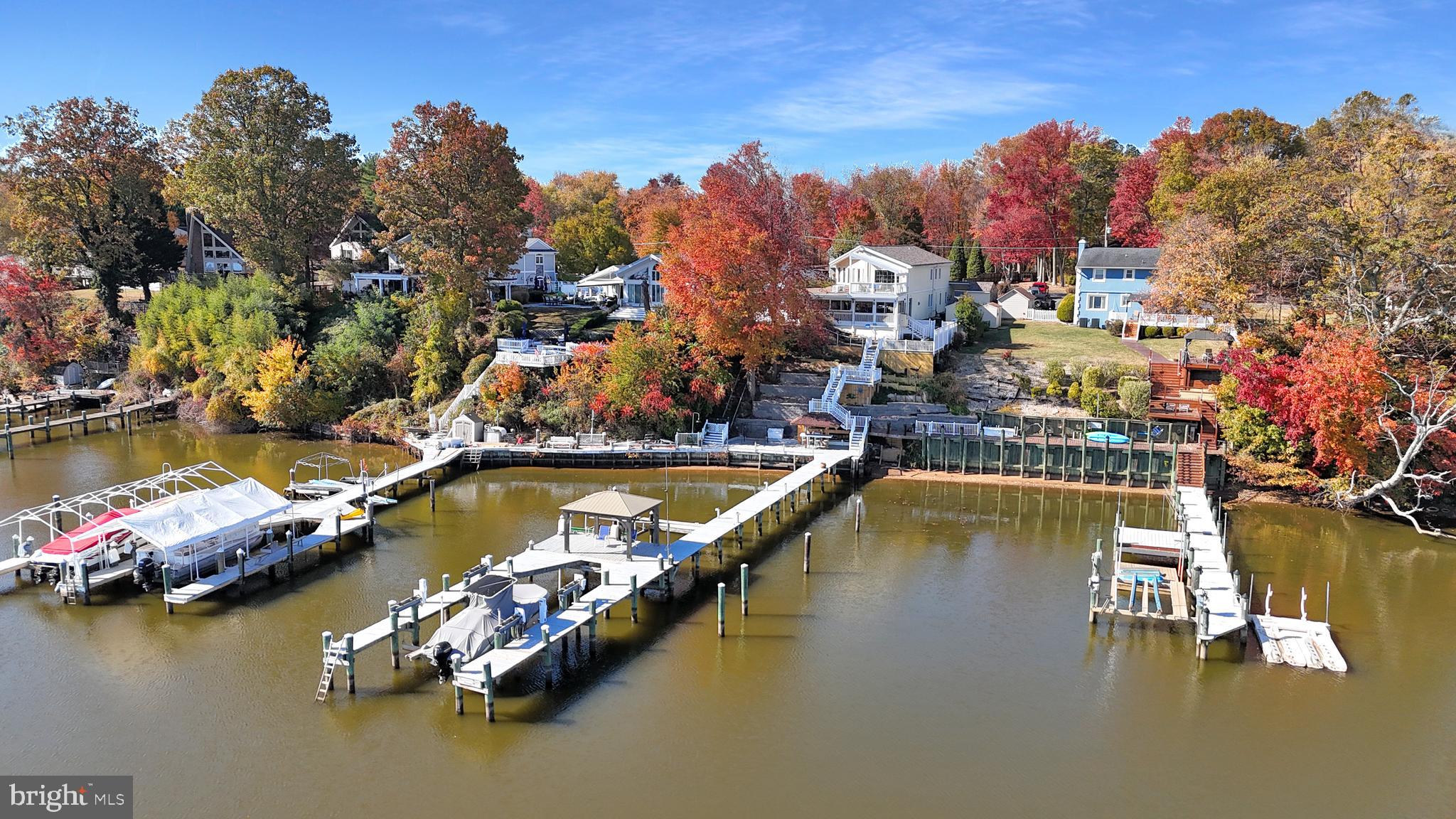 LONG BAR HARBOR - Residential