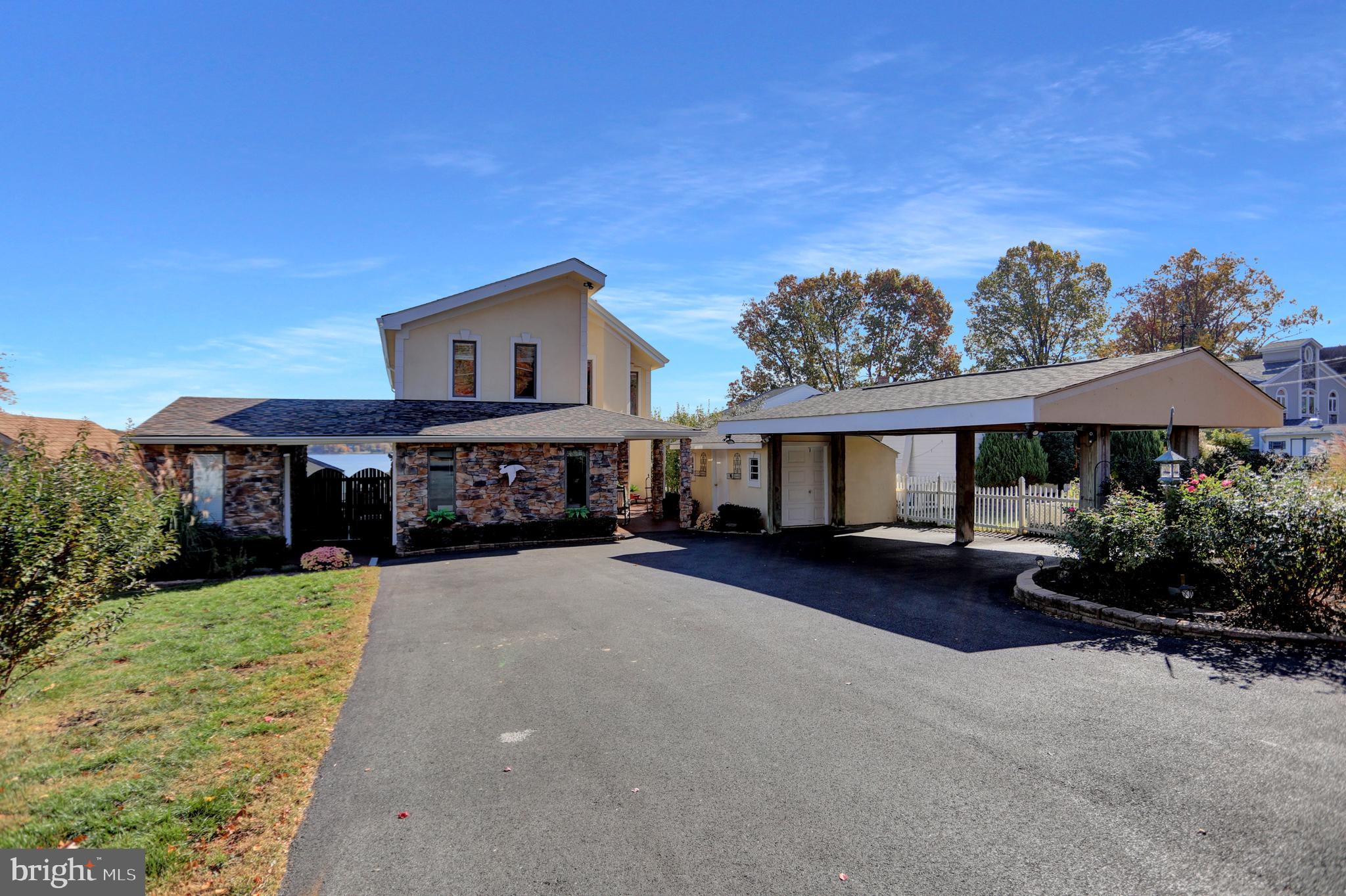 LONG BAR HARBOR - Residential