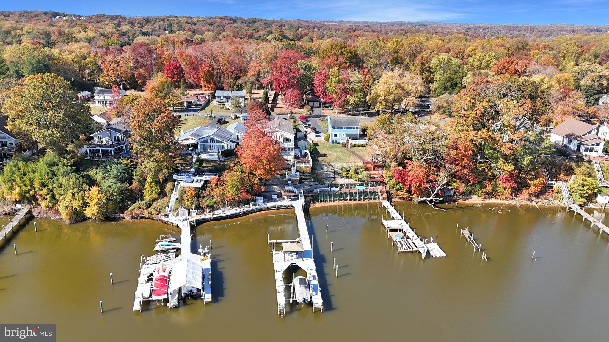 LONG BAR HARBOR - Residential