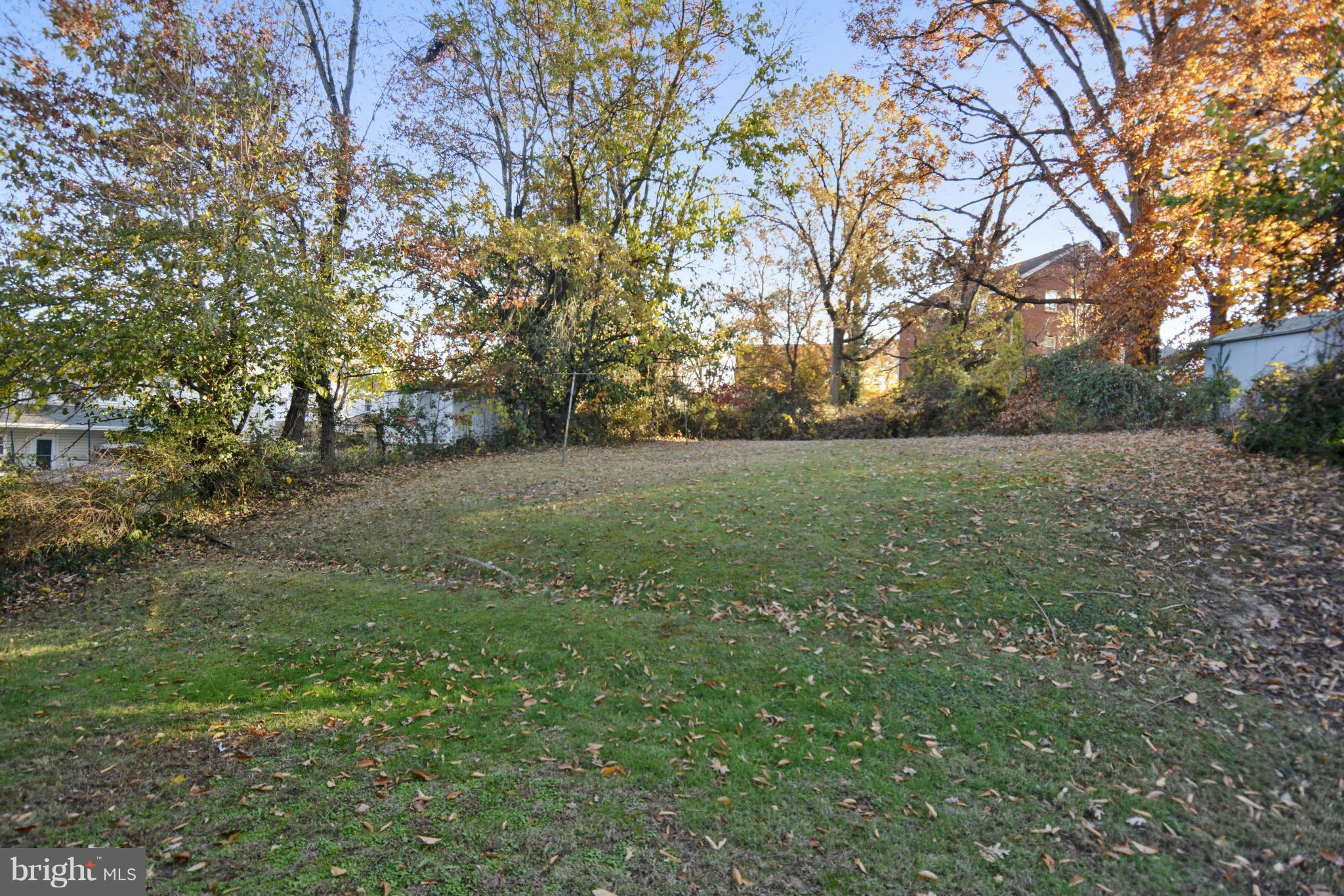 PARKLAWN - Residential