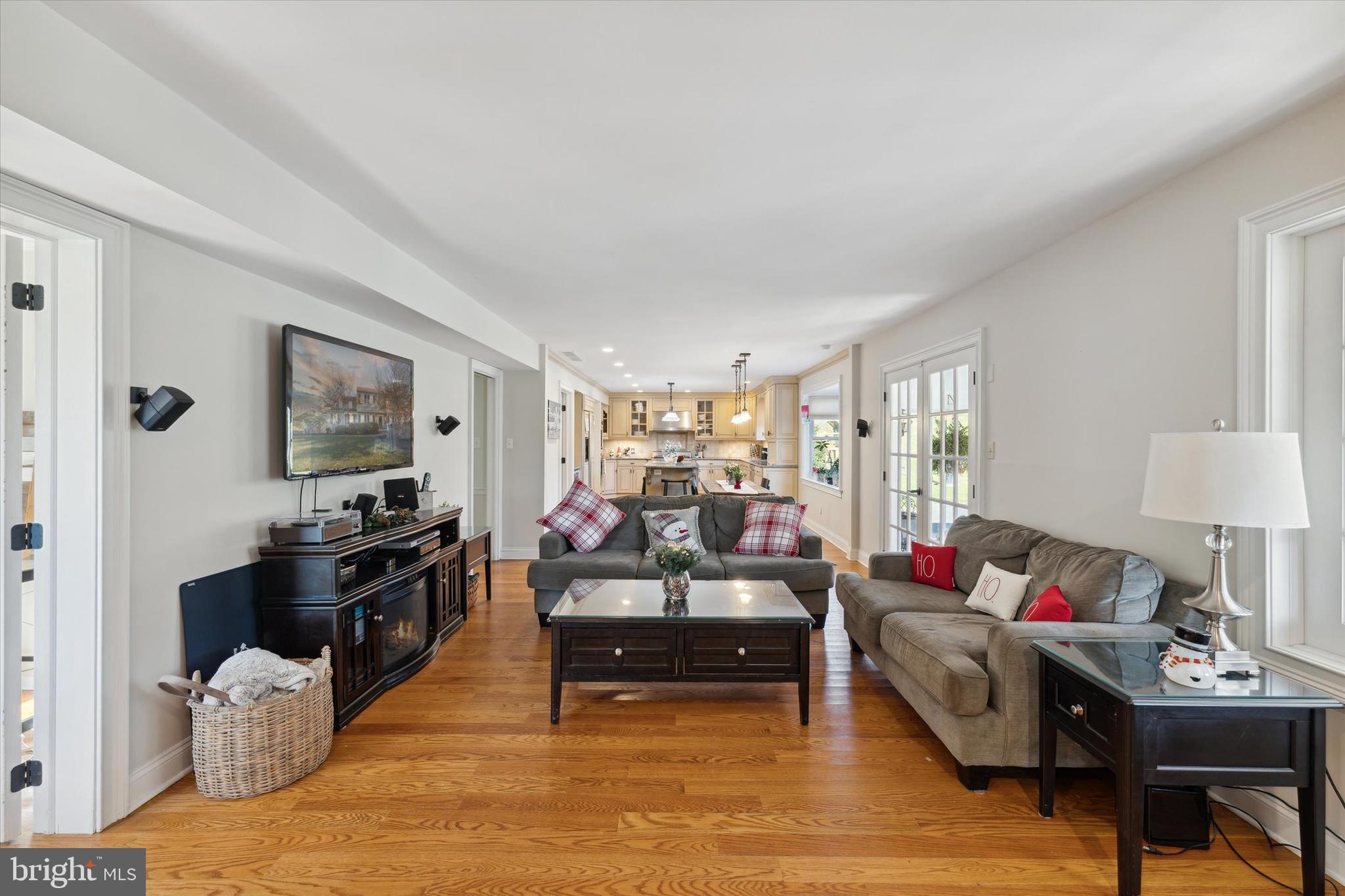 CREAMERY HILL - Residential