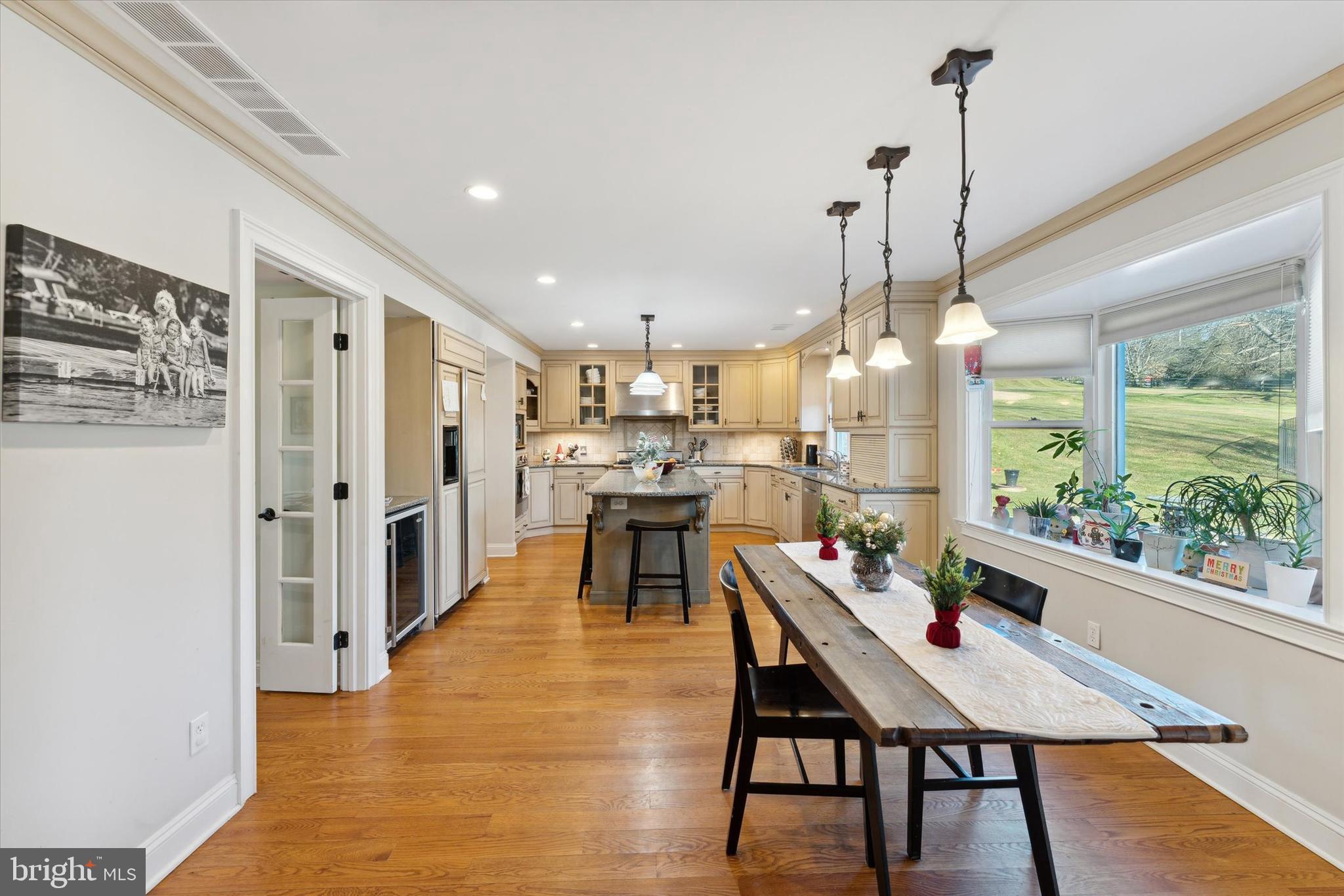 CREAMERY HILL - Residential