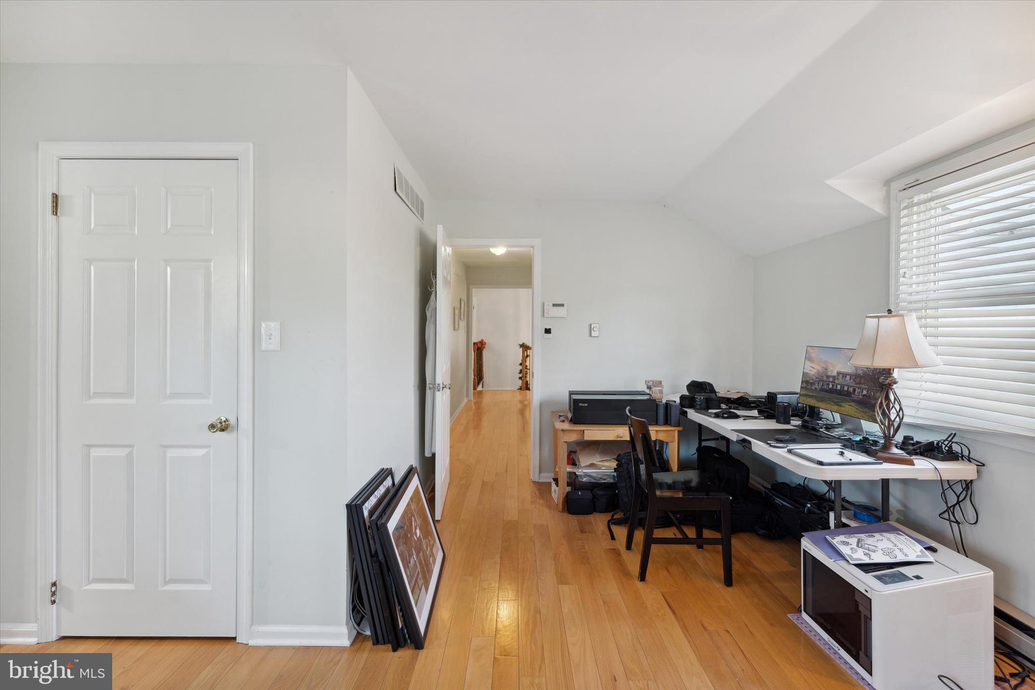 CREAMERY HILL - Residential