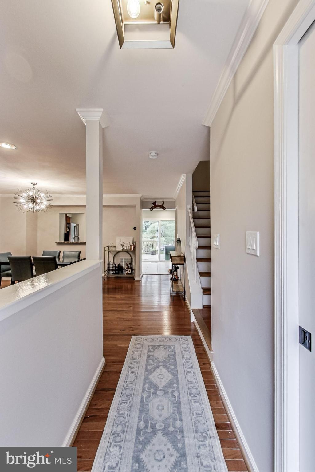 DERWOOD STATION - Residential