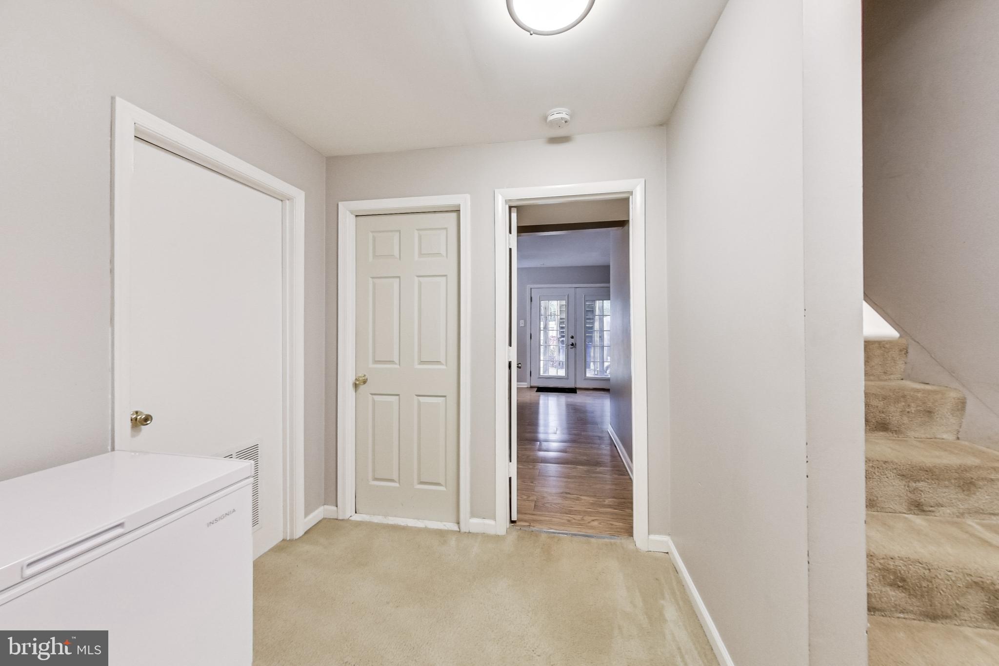 DERWOOD STATION - Residential