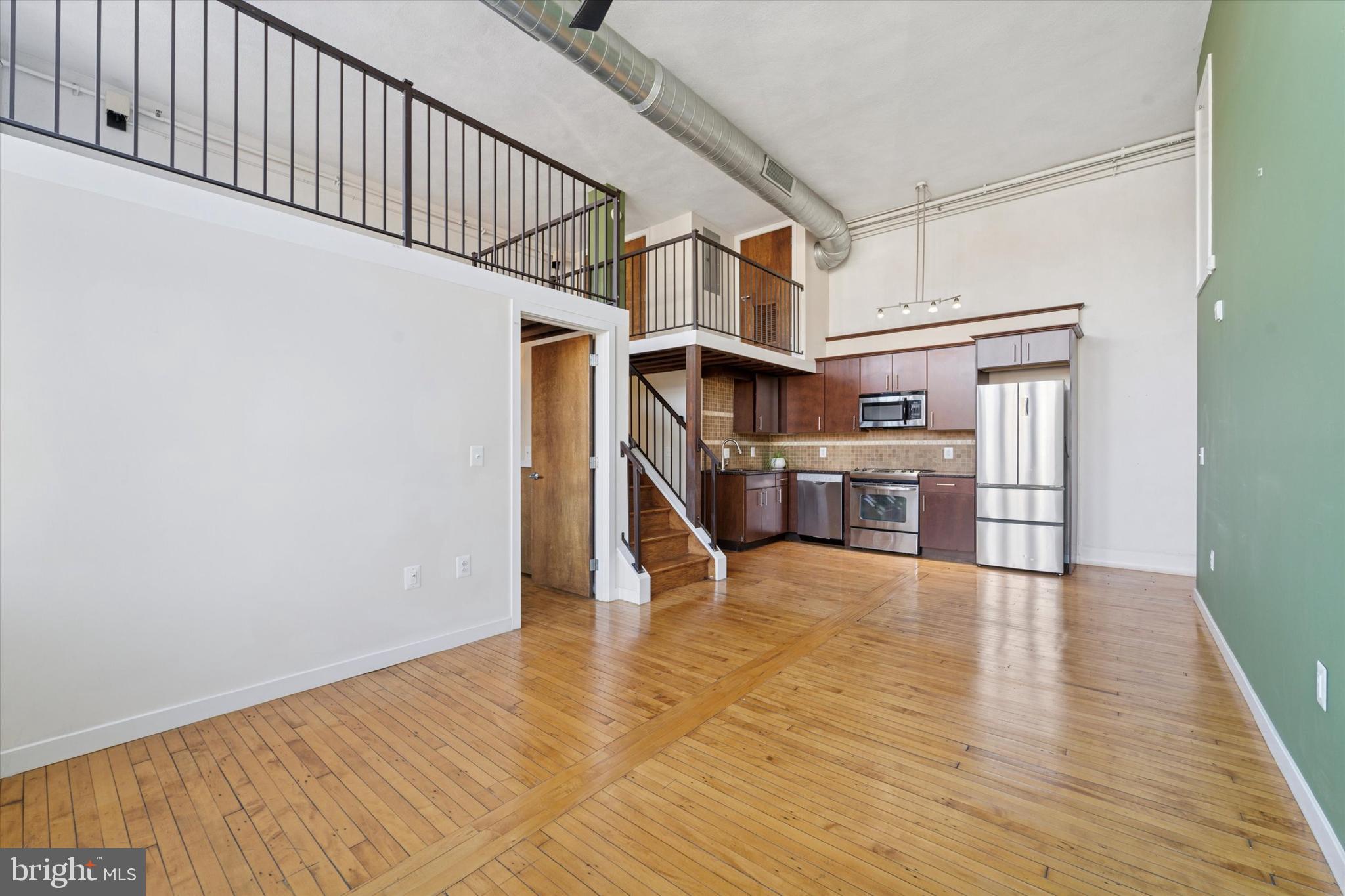 1201 FITZWATER STREET 15 206