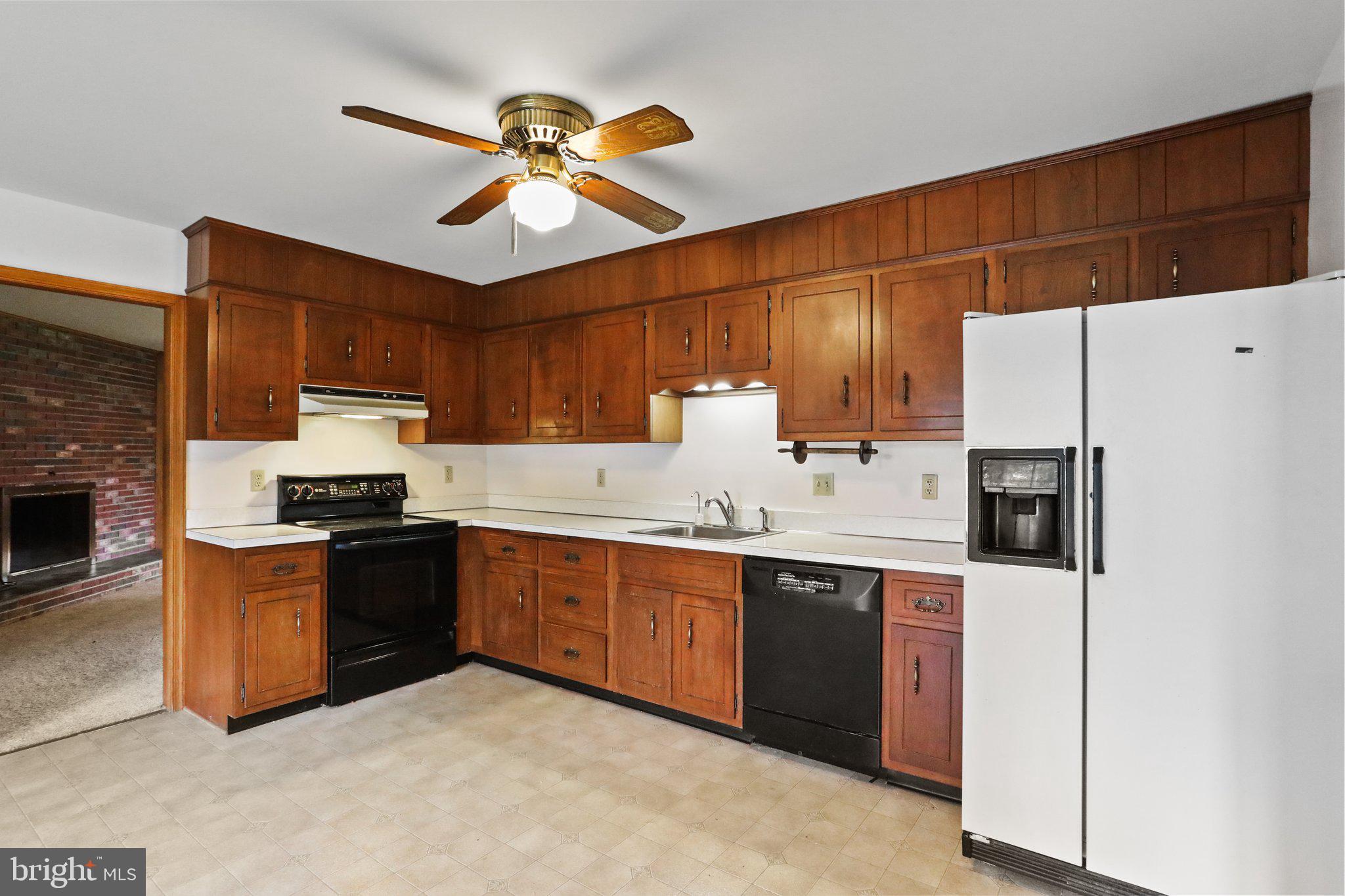 UPPER SENECA CREST - Residential