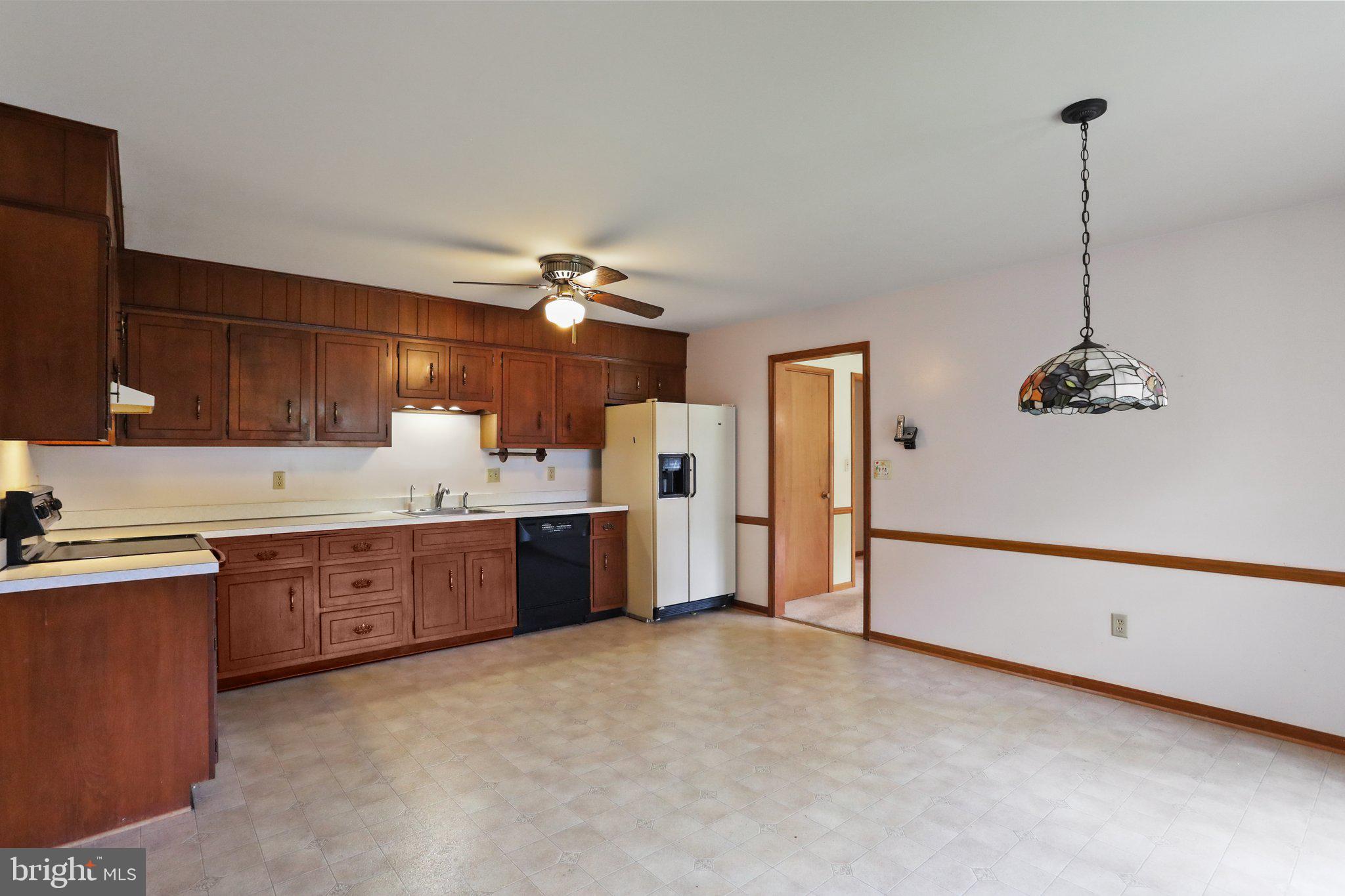 UPPER SENECA CREST - Residential