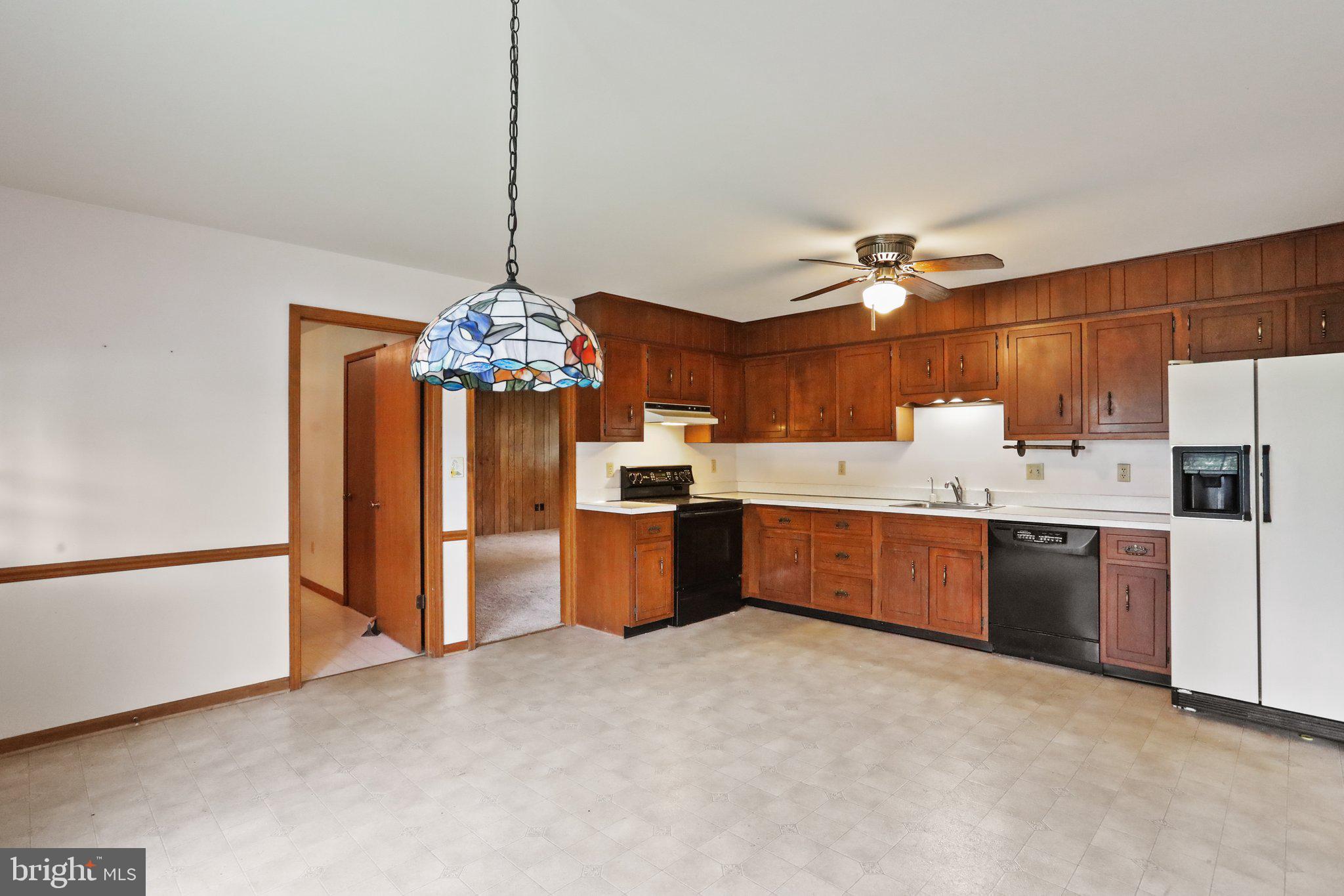 UPPER SENECA CREST - Residential