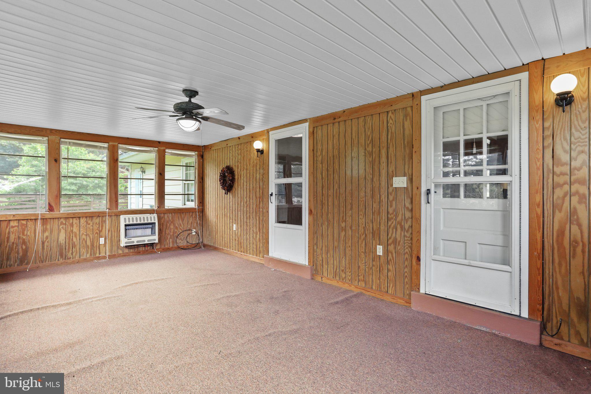 UPPER SENECA CREST - Residential