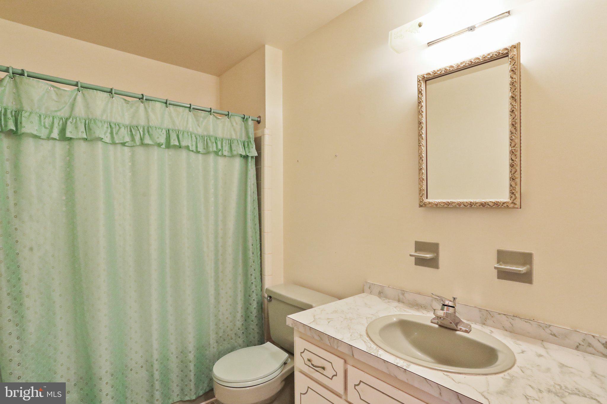 UPPER SENECA CREST - Residential