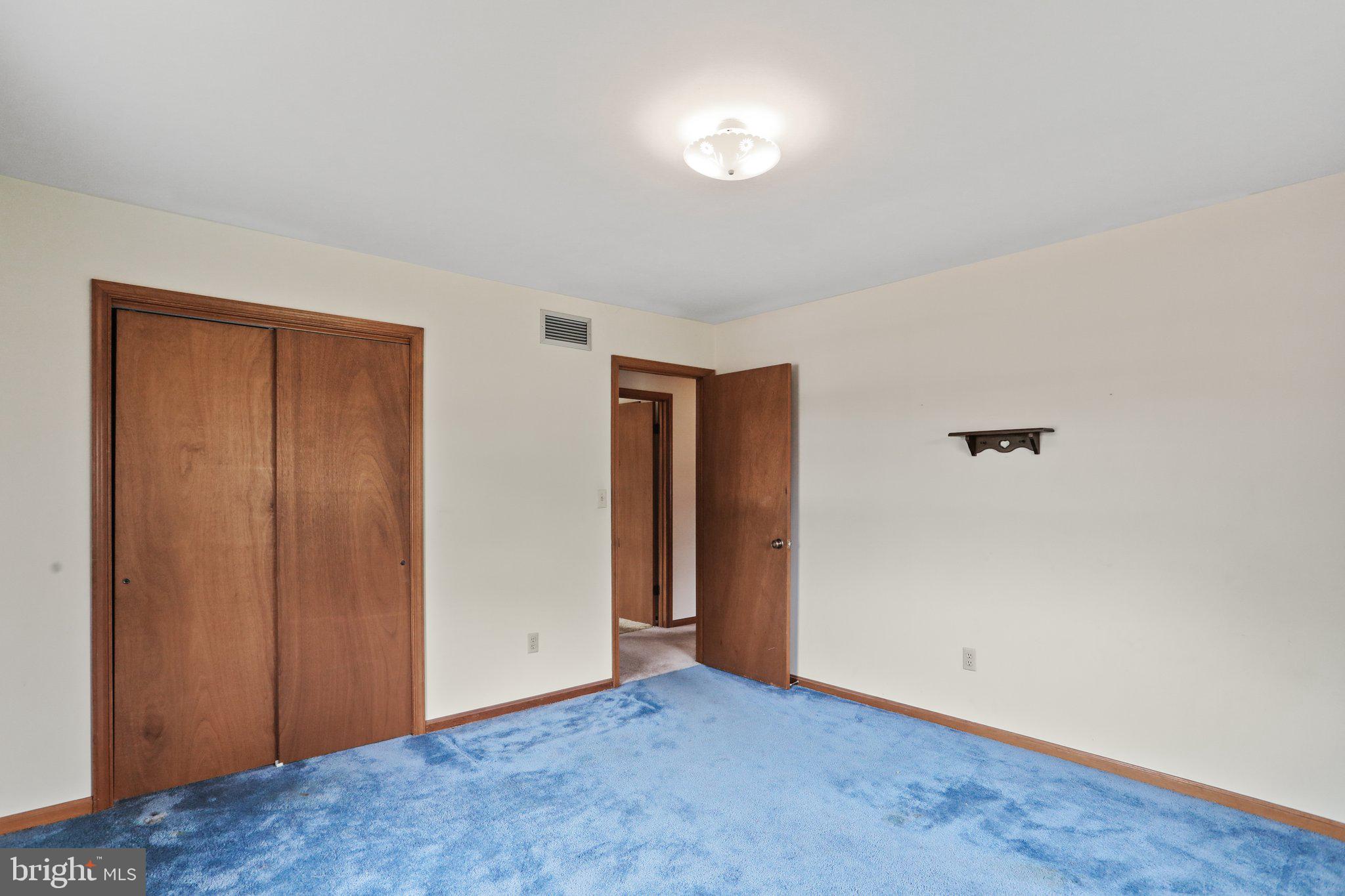 UPPER SENECA CREST - Residential