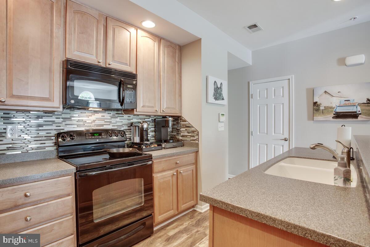 RICHFIELD STATION VILLAGE - Residential