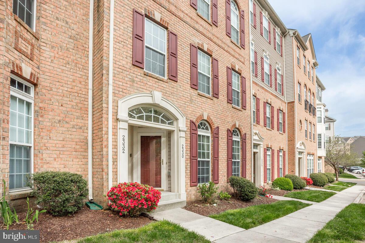 RICHFIELD STATION VILLAGE - Residential