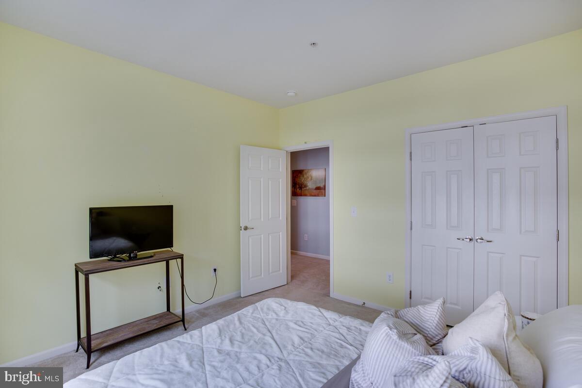 RICHFIELD STATION VILLAGE - Residential