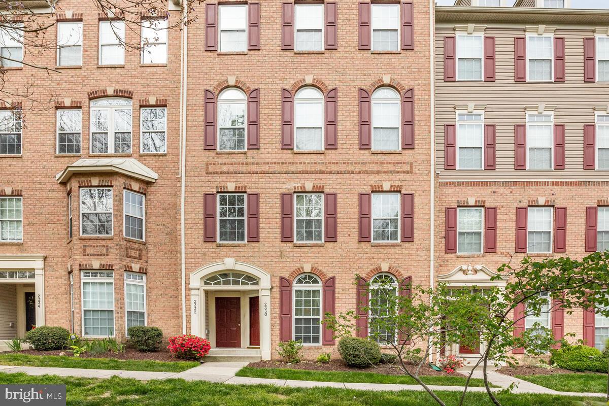 RICHFIELD STATION VILLAGE - Residential