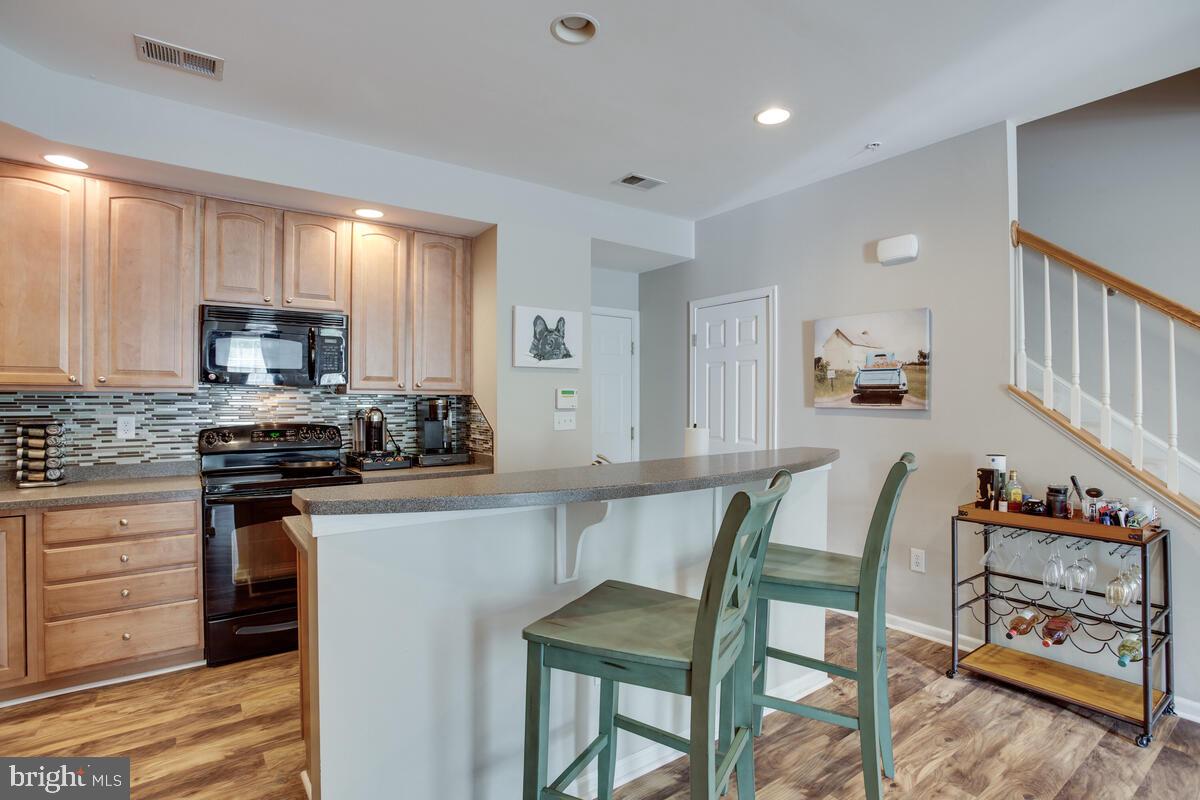 RICHFIELD STATION VILLAGE - Residential