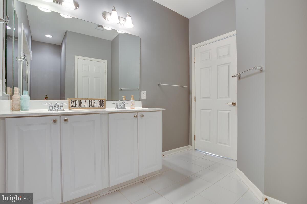 RICHFIELD STATION VILLAGE - Residential