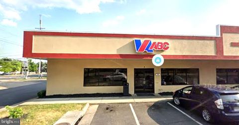 Photo of 3 W Jubal Early Drive, WINCHESTER, VA 22601 (MLS # VAWI2010106)