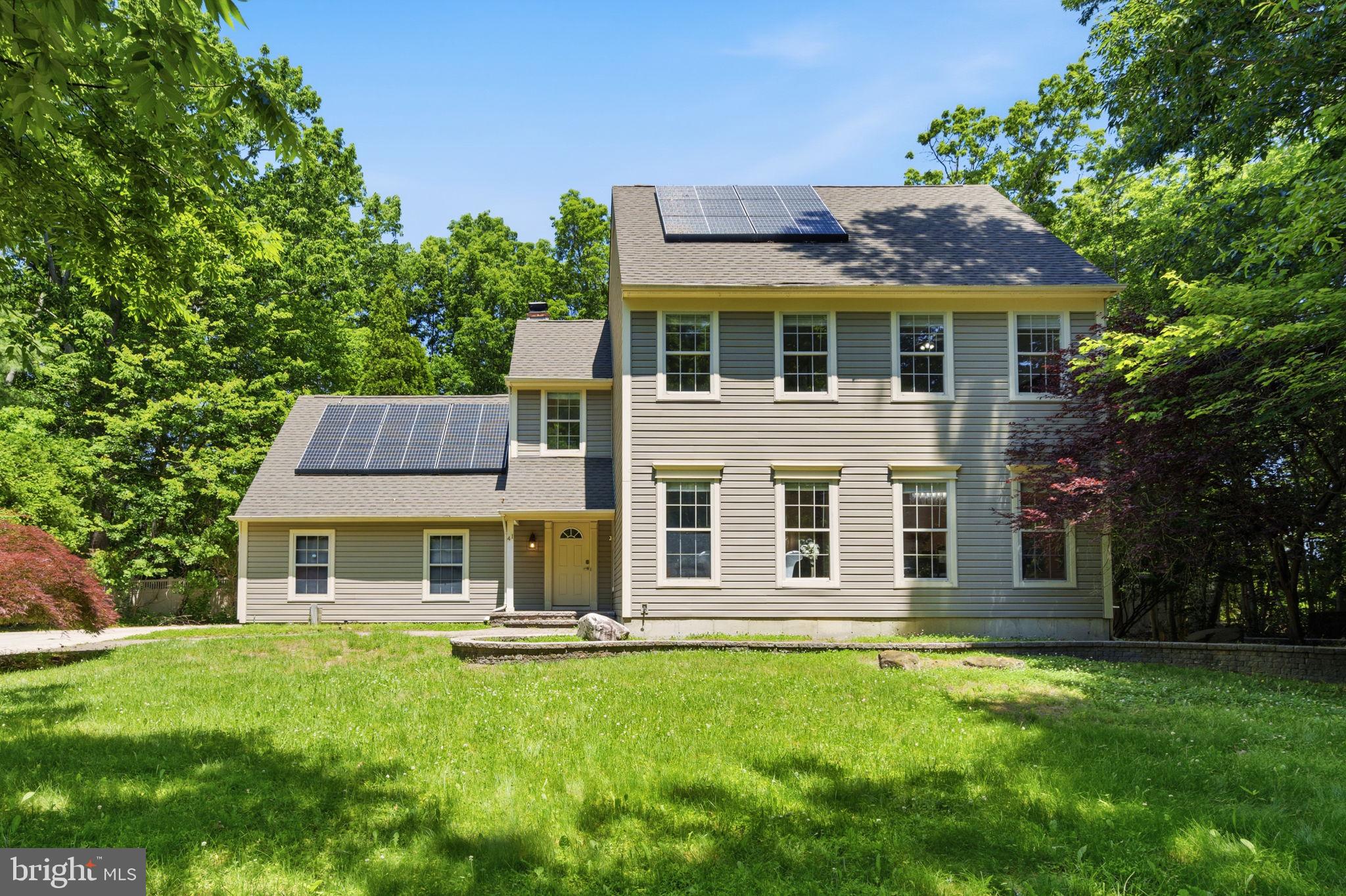 41 FARMHOUSE LANE
