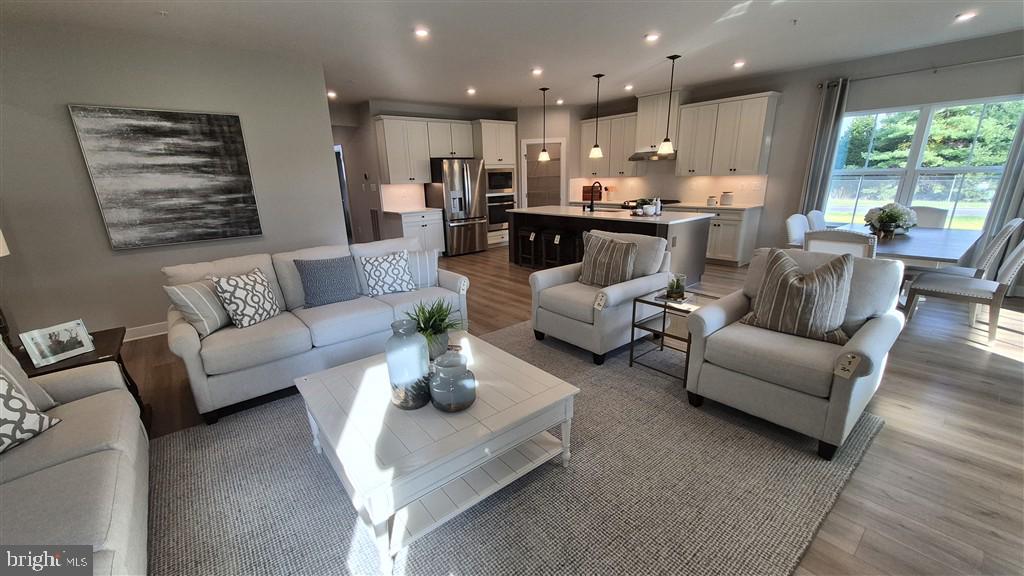 SYCAMORE RIDGE - Residential