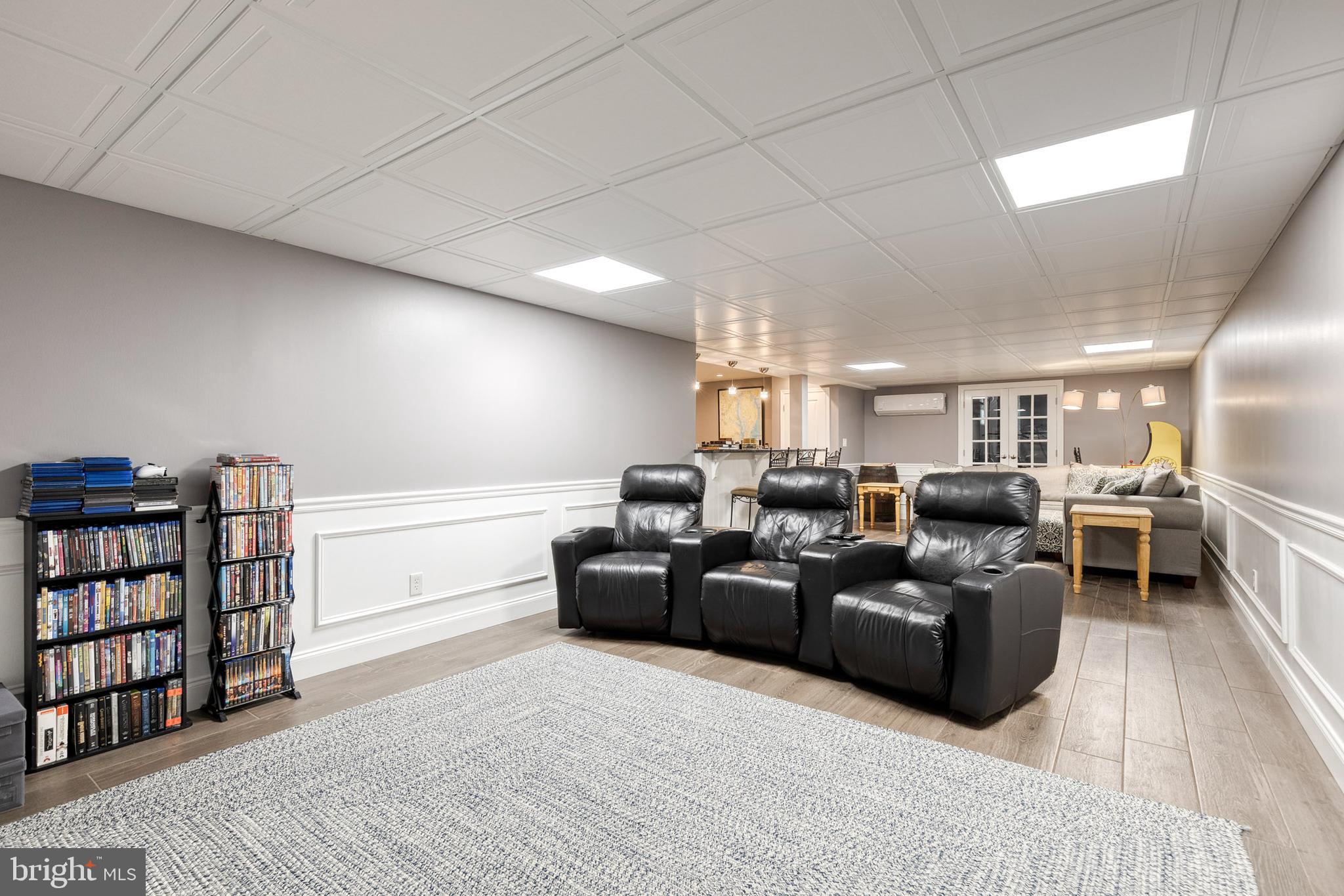 CENTENNIAL OAKS - Residential