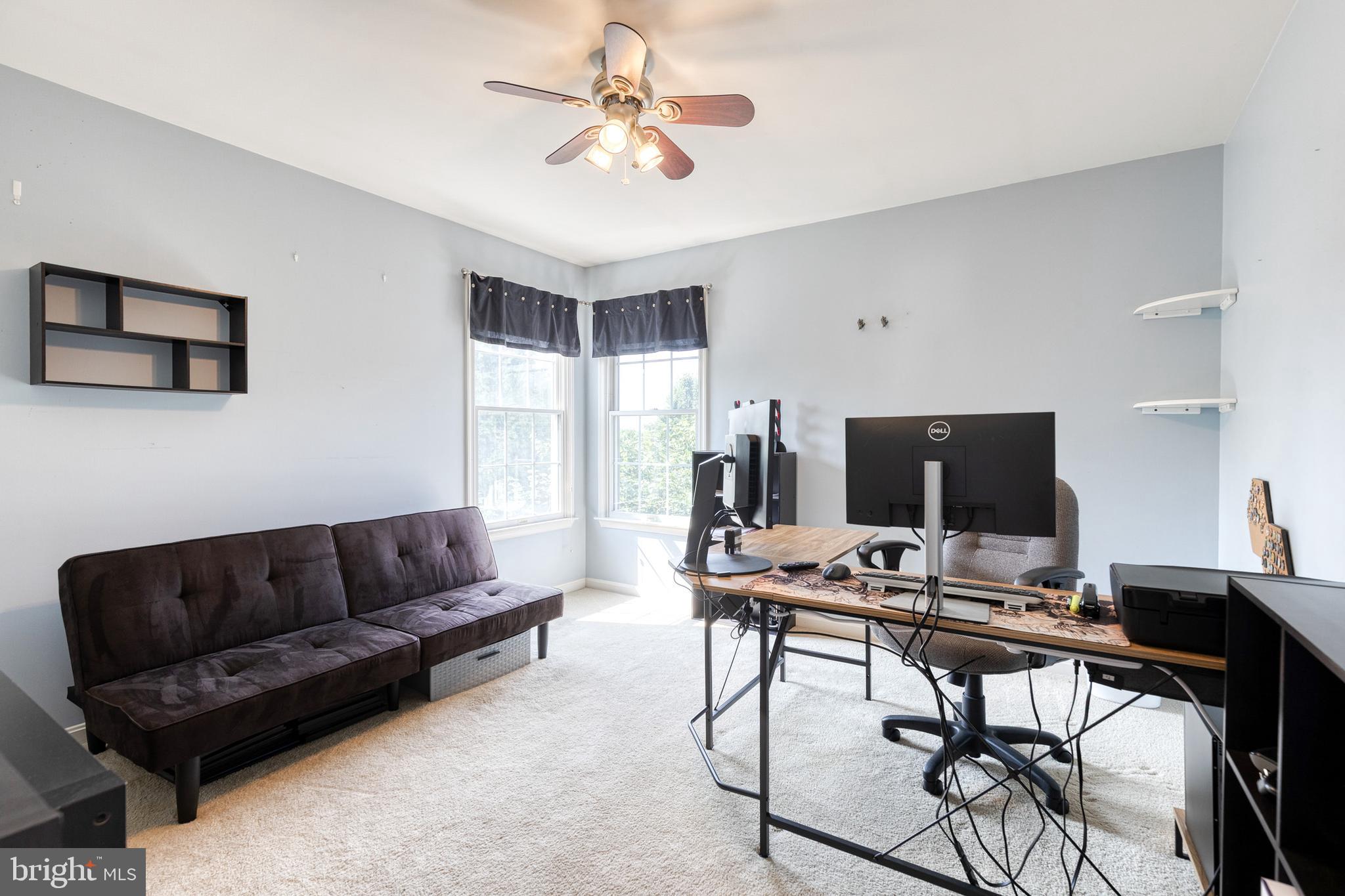 CENTENNIAL OAKS - Residential