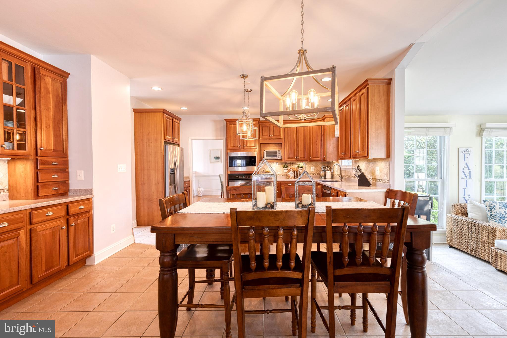 CENTENNIAL OAKS - Residential