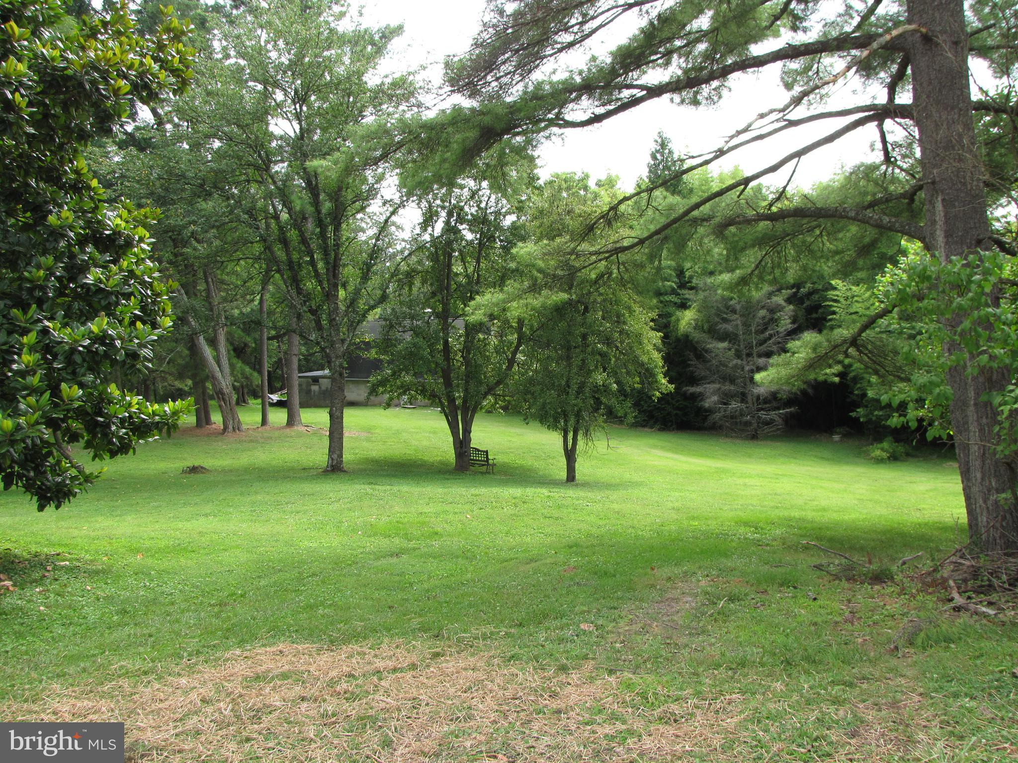 HIGH POINT - Residential Lease