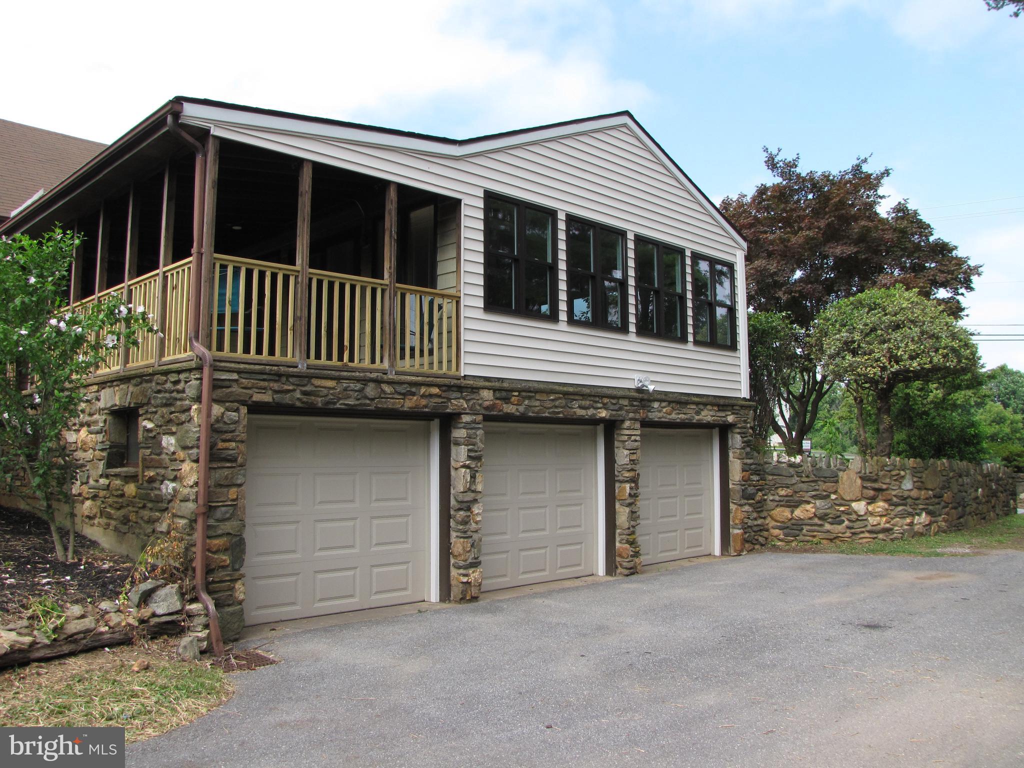 HIGH POINT - Residential Lease